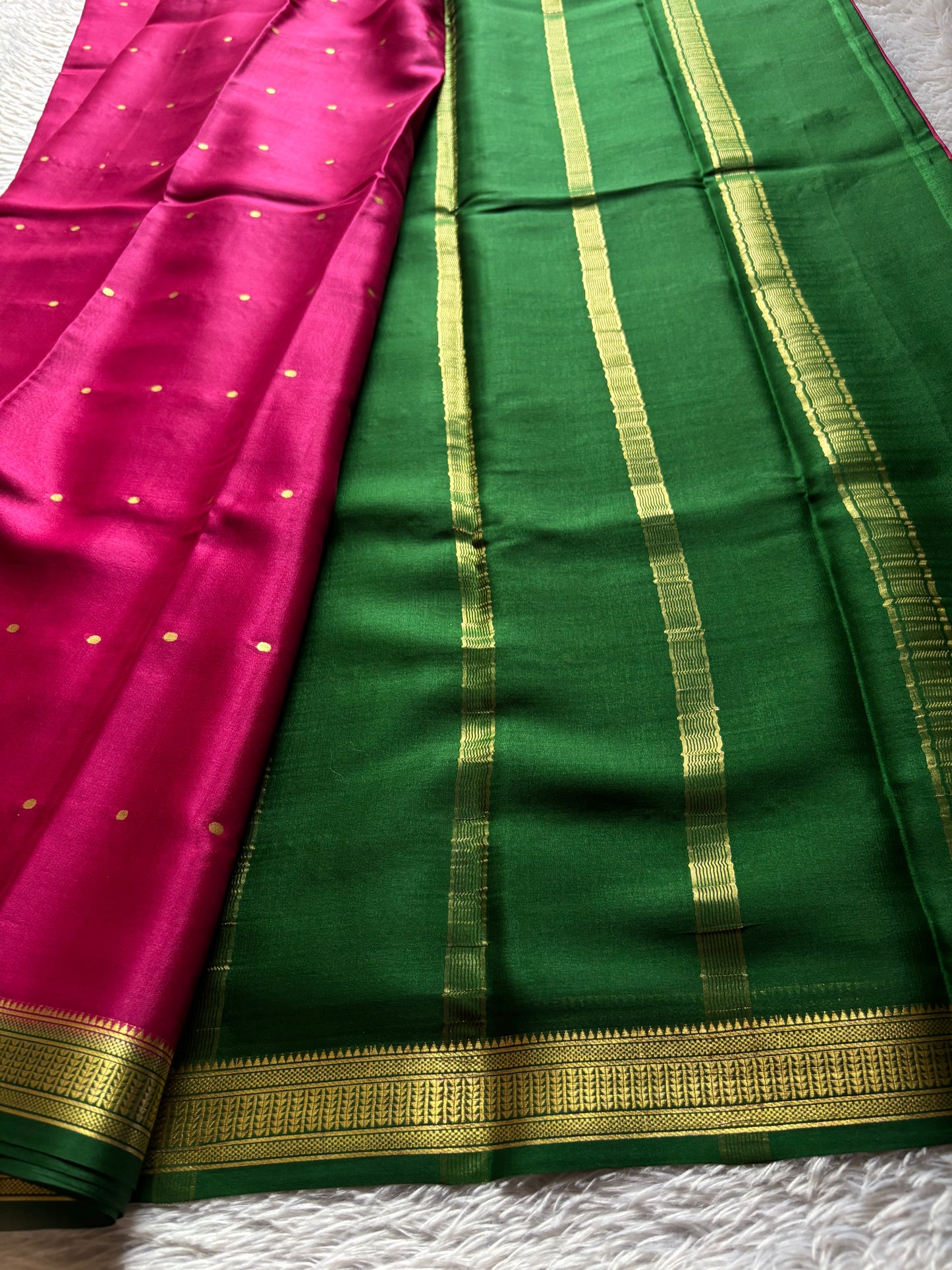 Bindu (2D) : Rani pink-bottle green