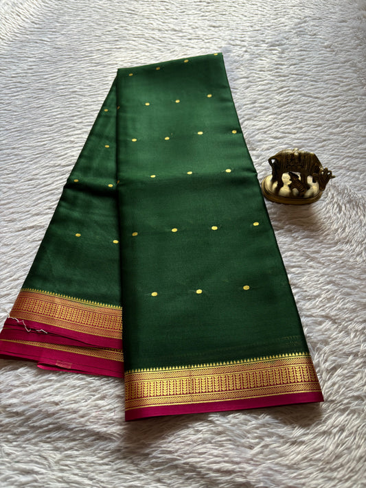 Bindu (2D) : Dark green-rani pink