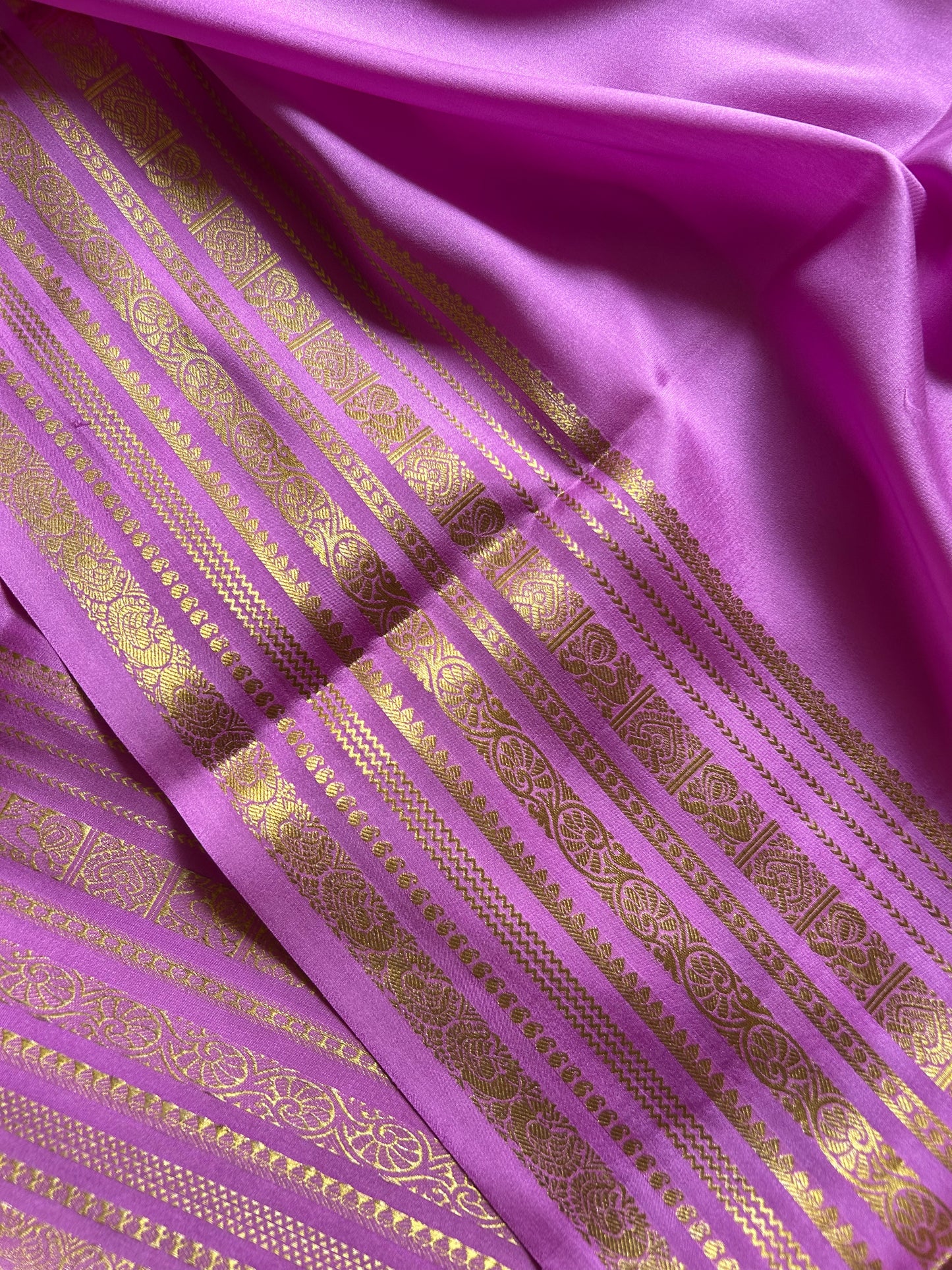 Kalpana : Solid Lavender pink