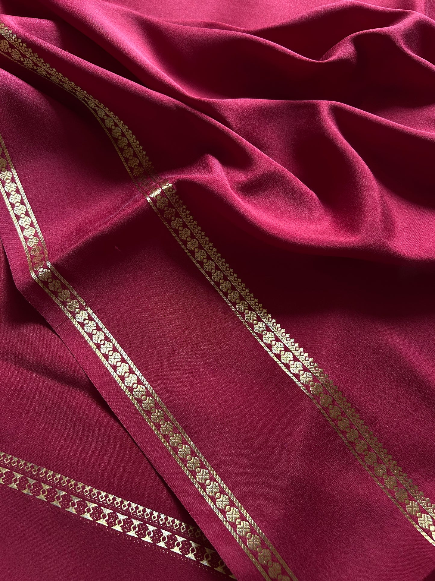 Shakthi : Solid Maroon