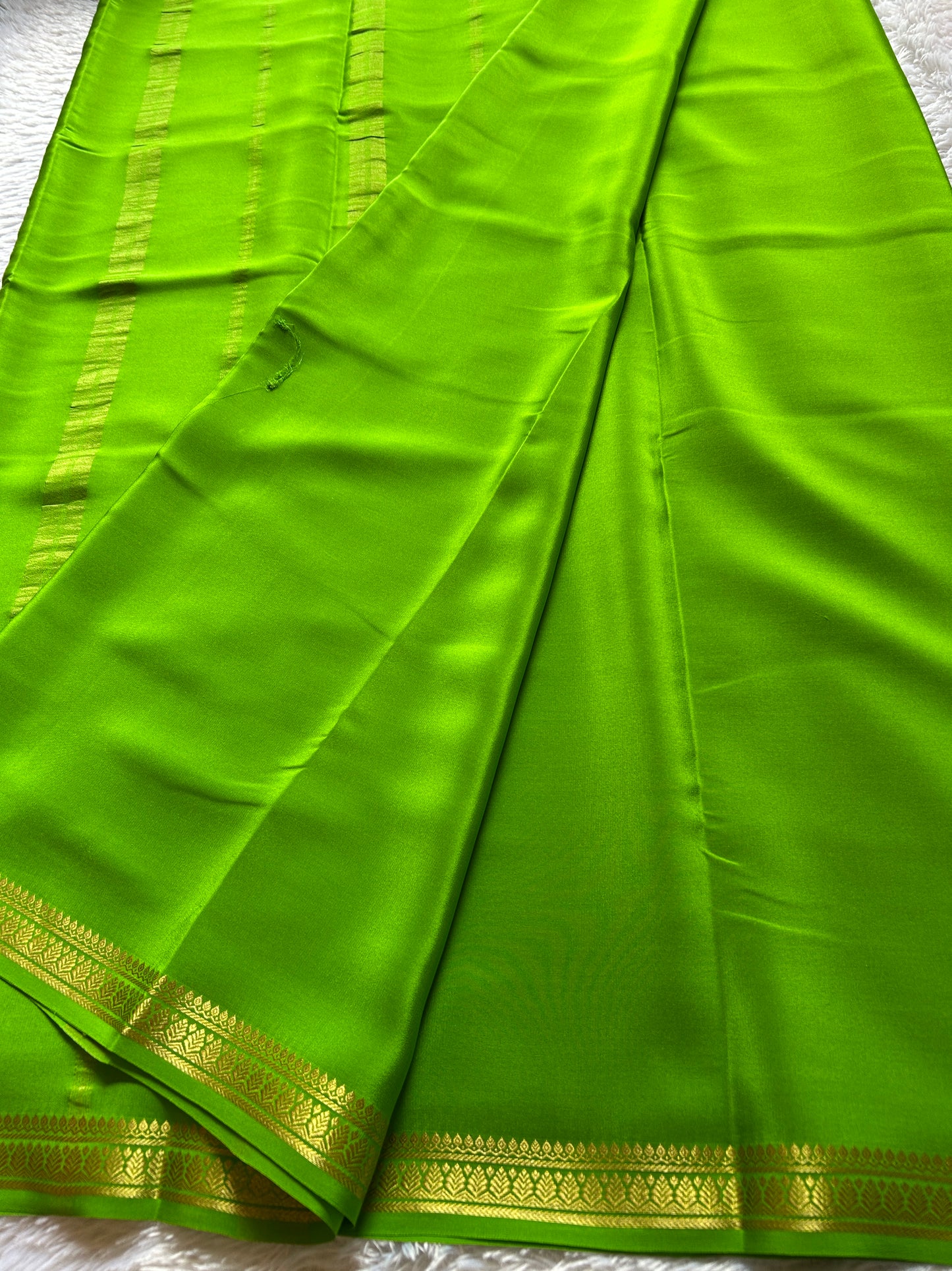 Jyothi : Solid Lime green