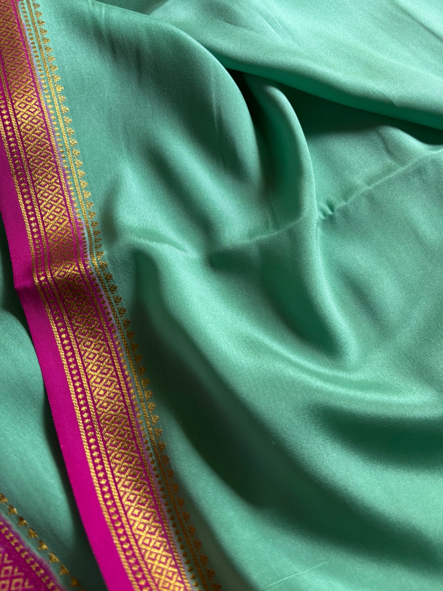 Preetha (2D) : Sea green-rani pink