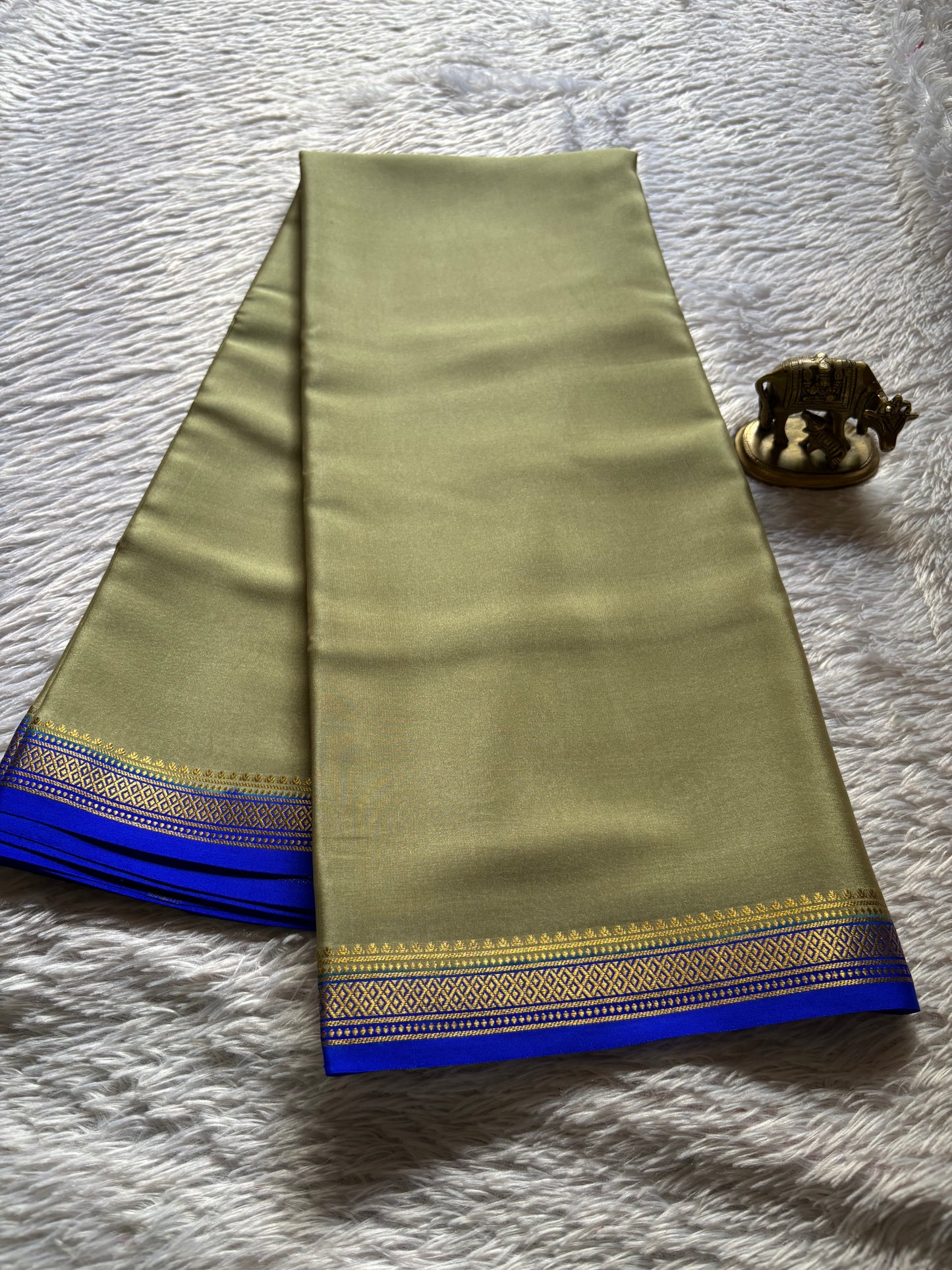 Preetha (2D) : Khaki green-royal blue
