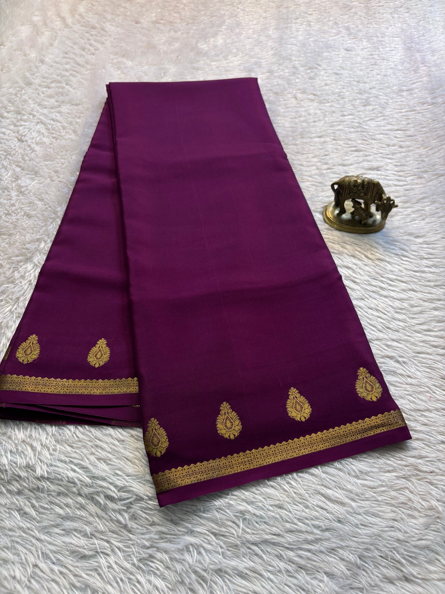 Swathi : Solid Plum