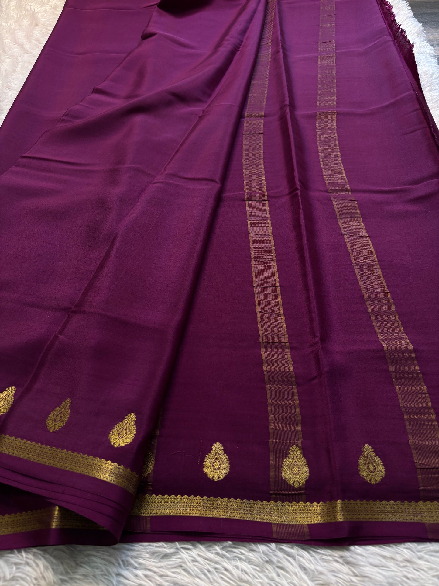 Swathi : Solid Plum