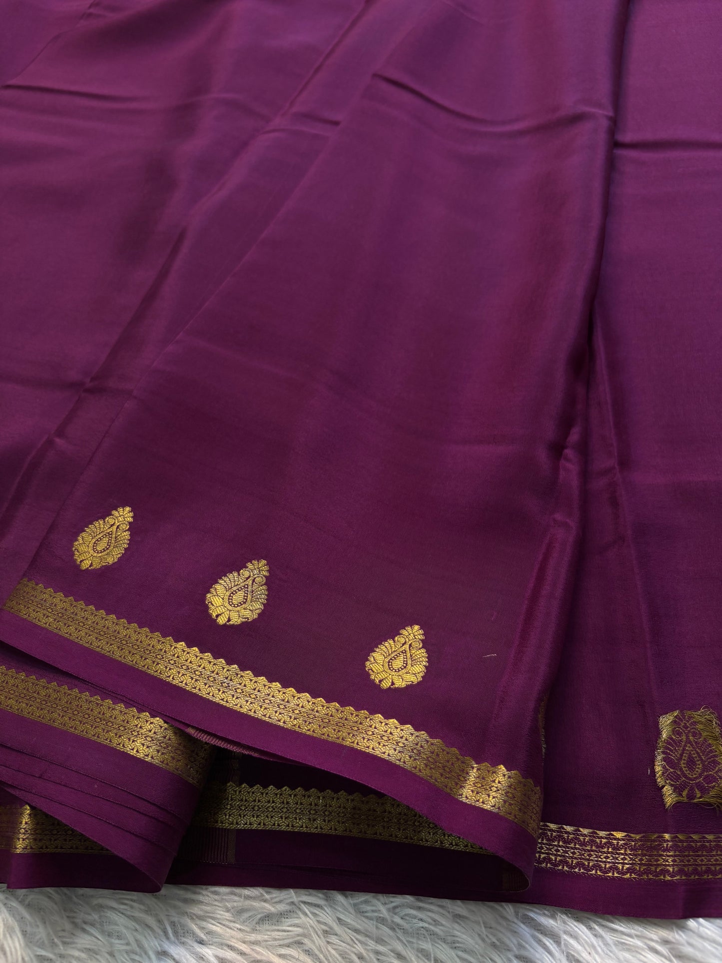 Swathi : Solid Plum