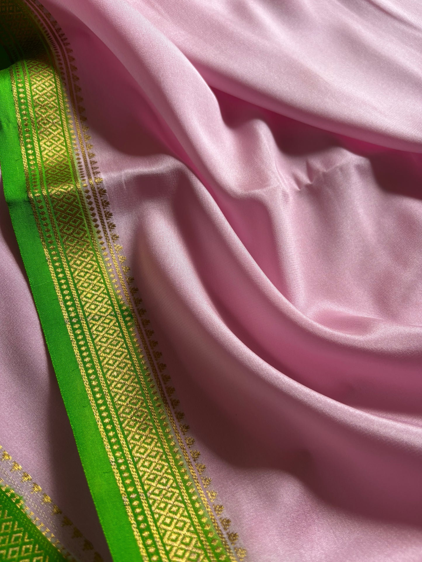Preetha (2D) : Pastel pink-parrot green