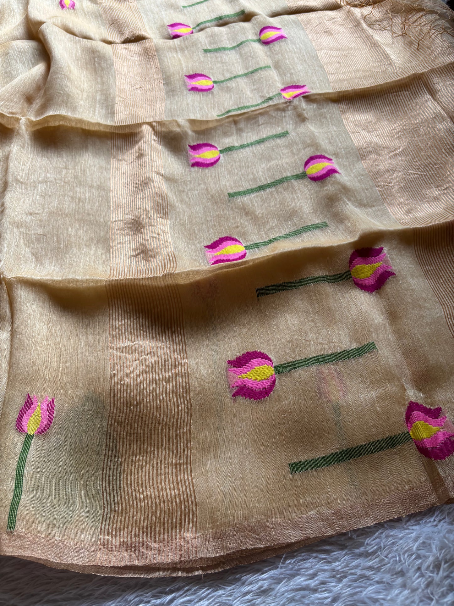 Tavare : Solid Light beige
