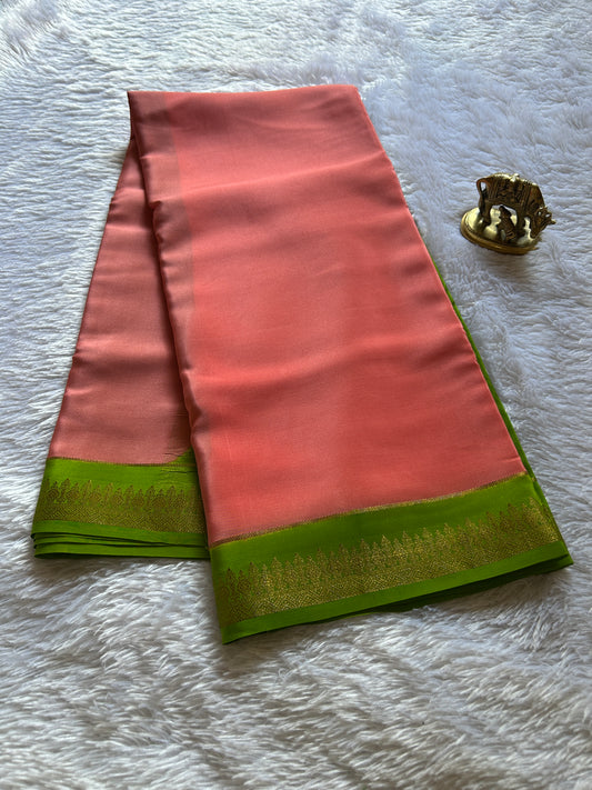 Kanaka (2D) : Peach-mehendi green
