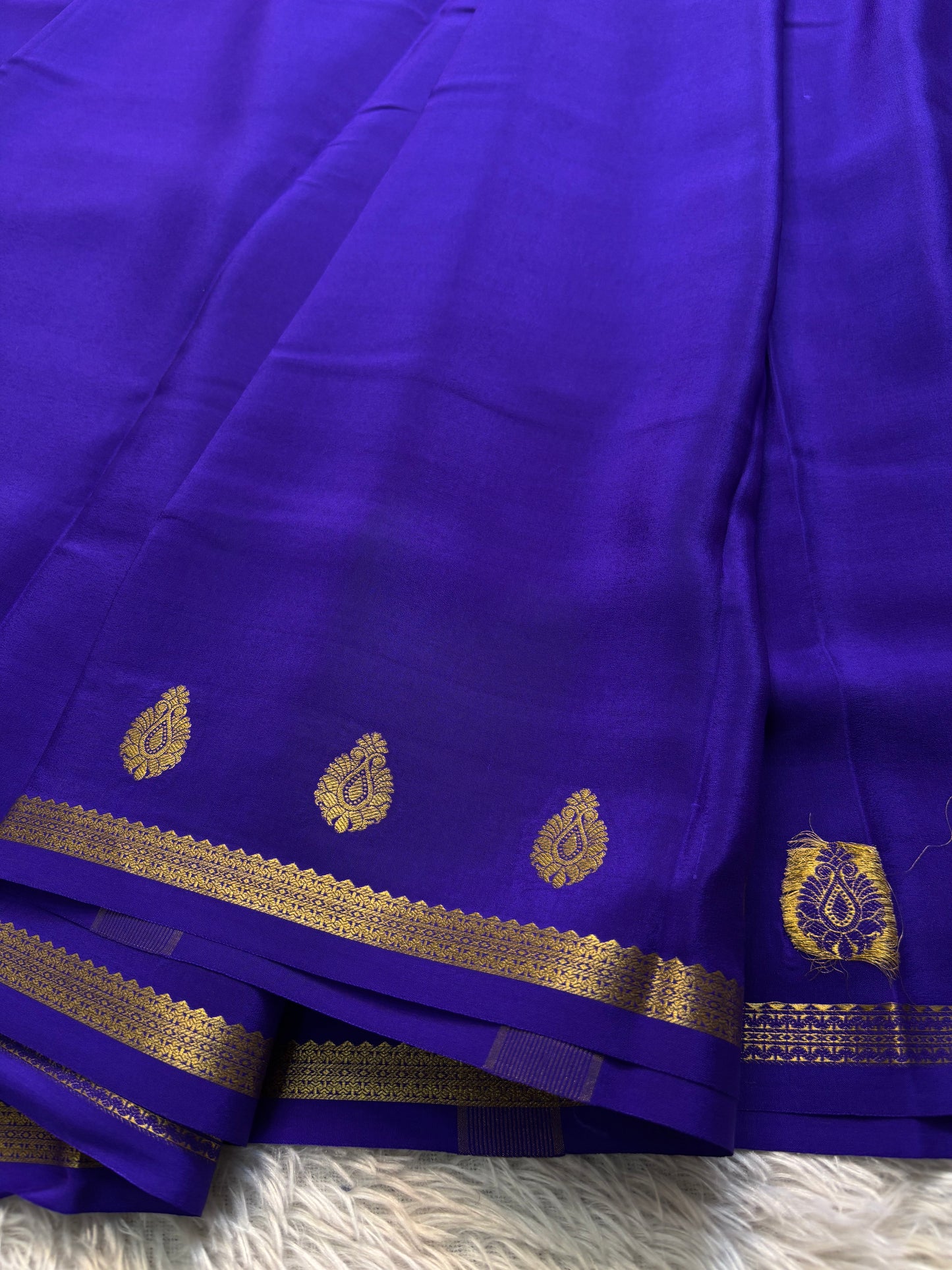 Swathi : Solid Dark blue