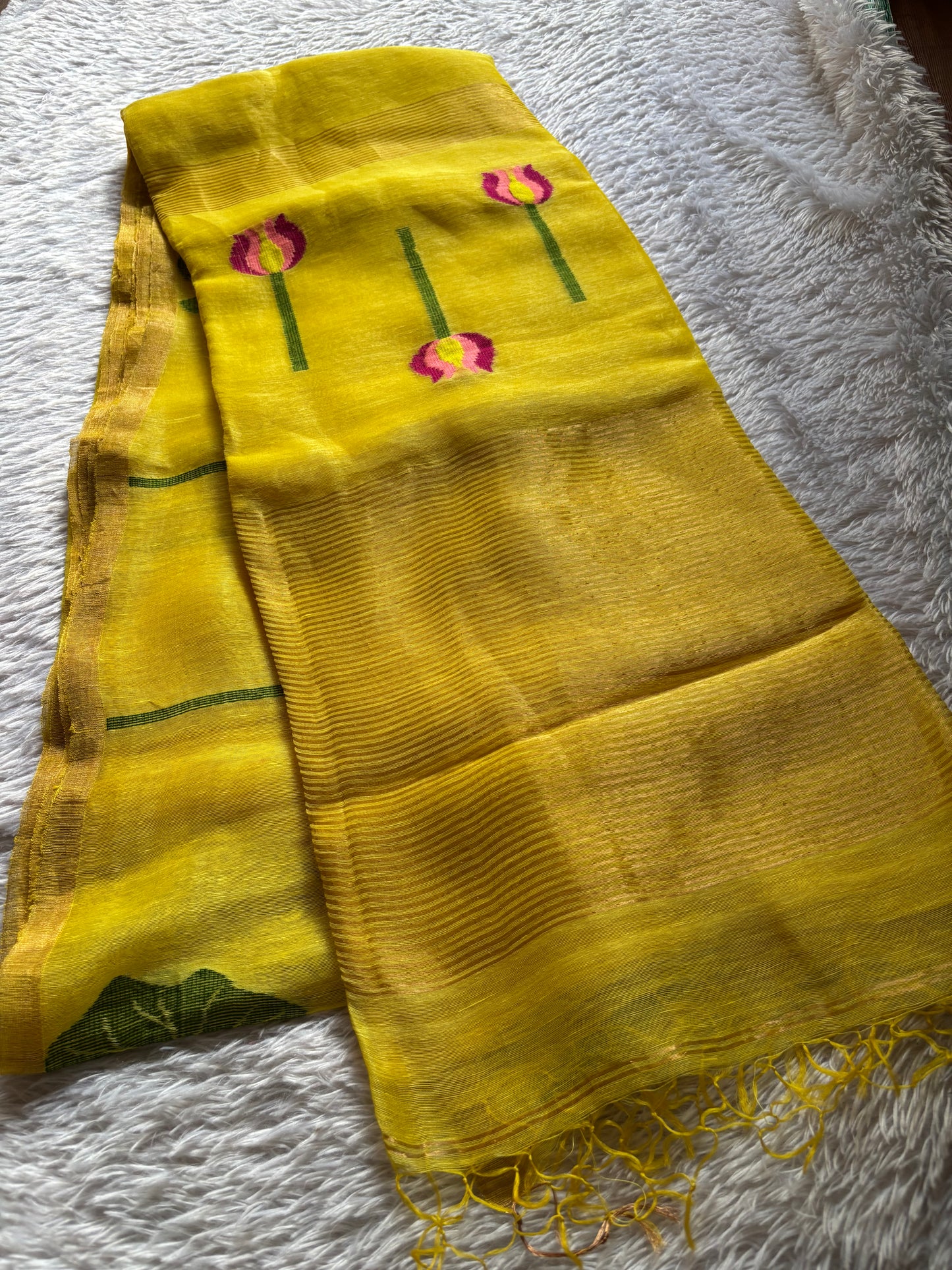 Tavare : Solid Marigold yellow