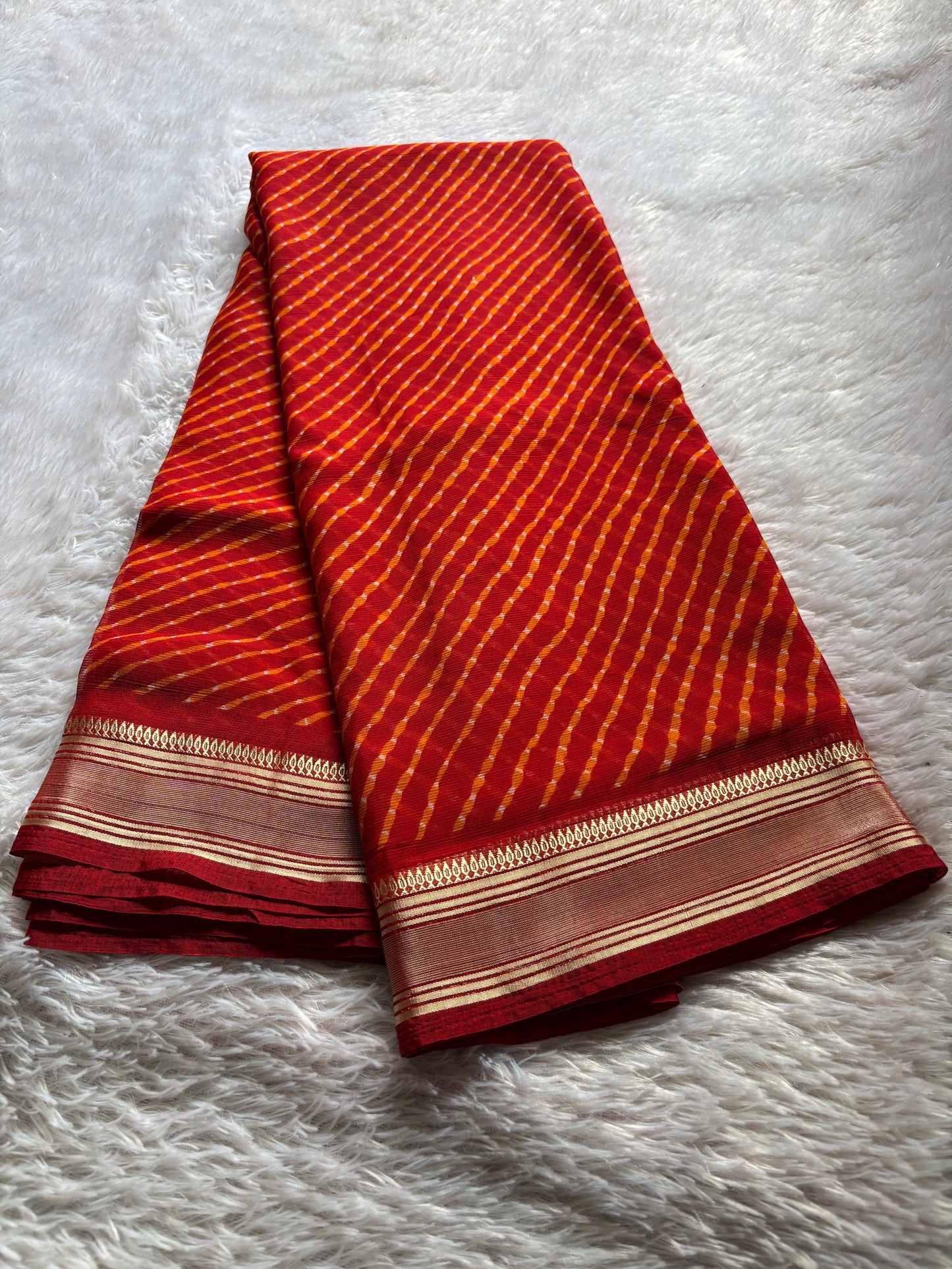 SS110 : Solid Red