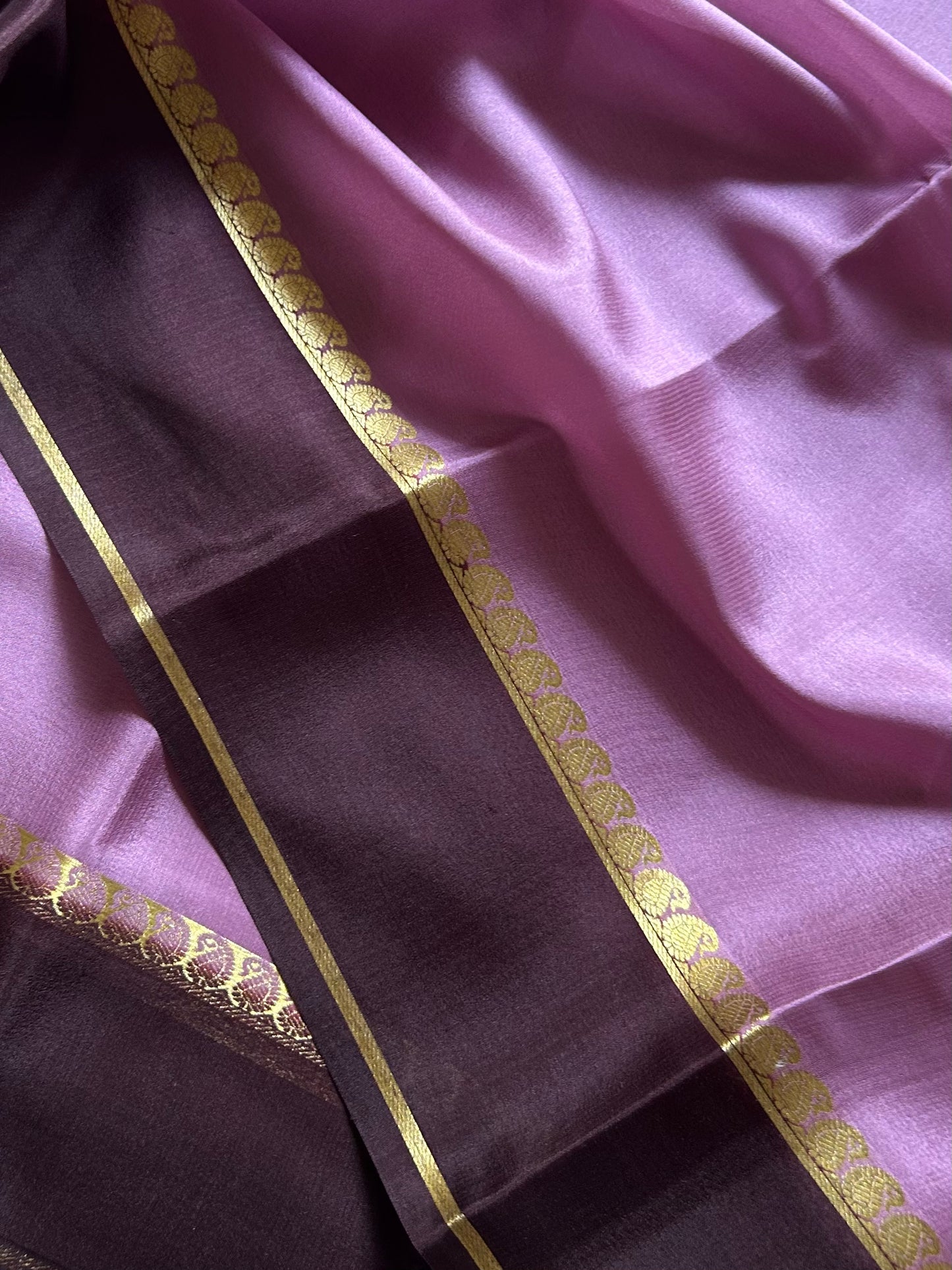 Mala (2D) : Mauve-chocolate brown