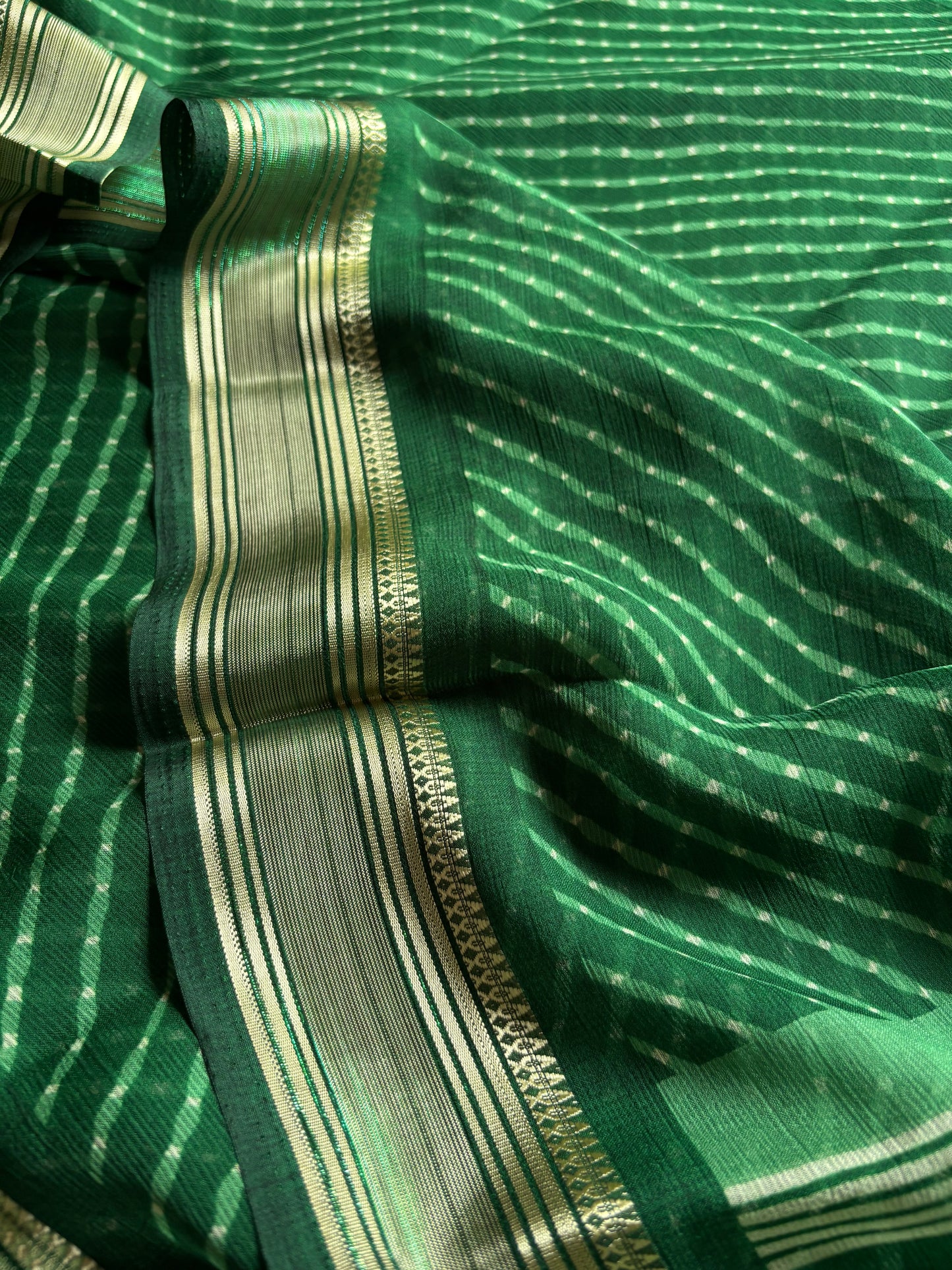 SS110 : Solid Bottle green