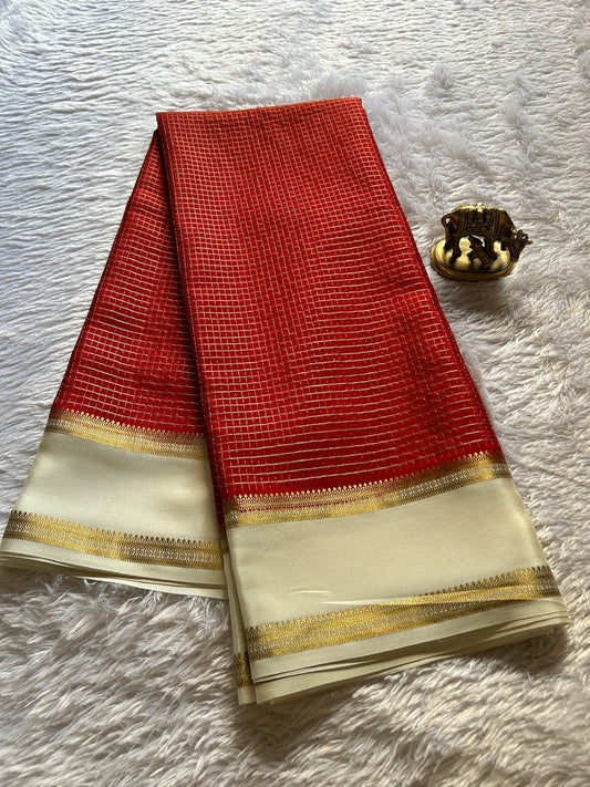 Himani (2D) : Red-off white