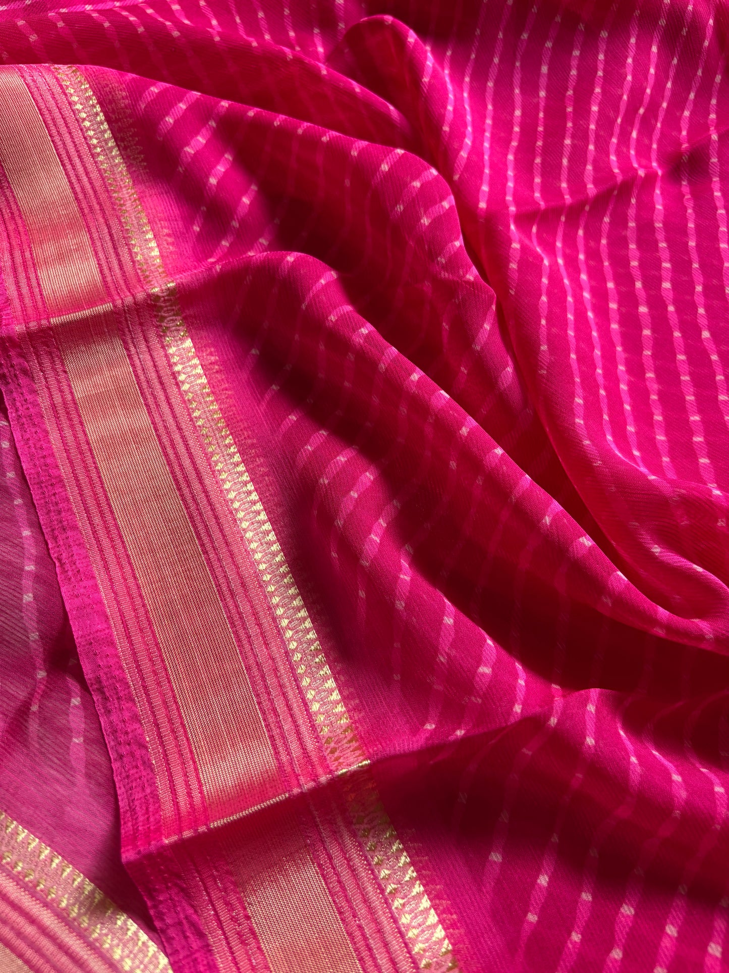 SS110 : Solid Rani pink
