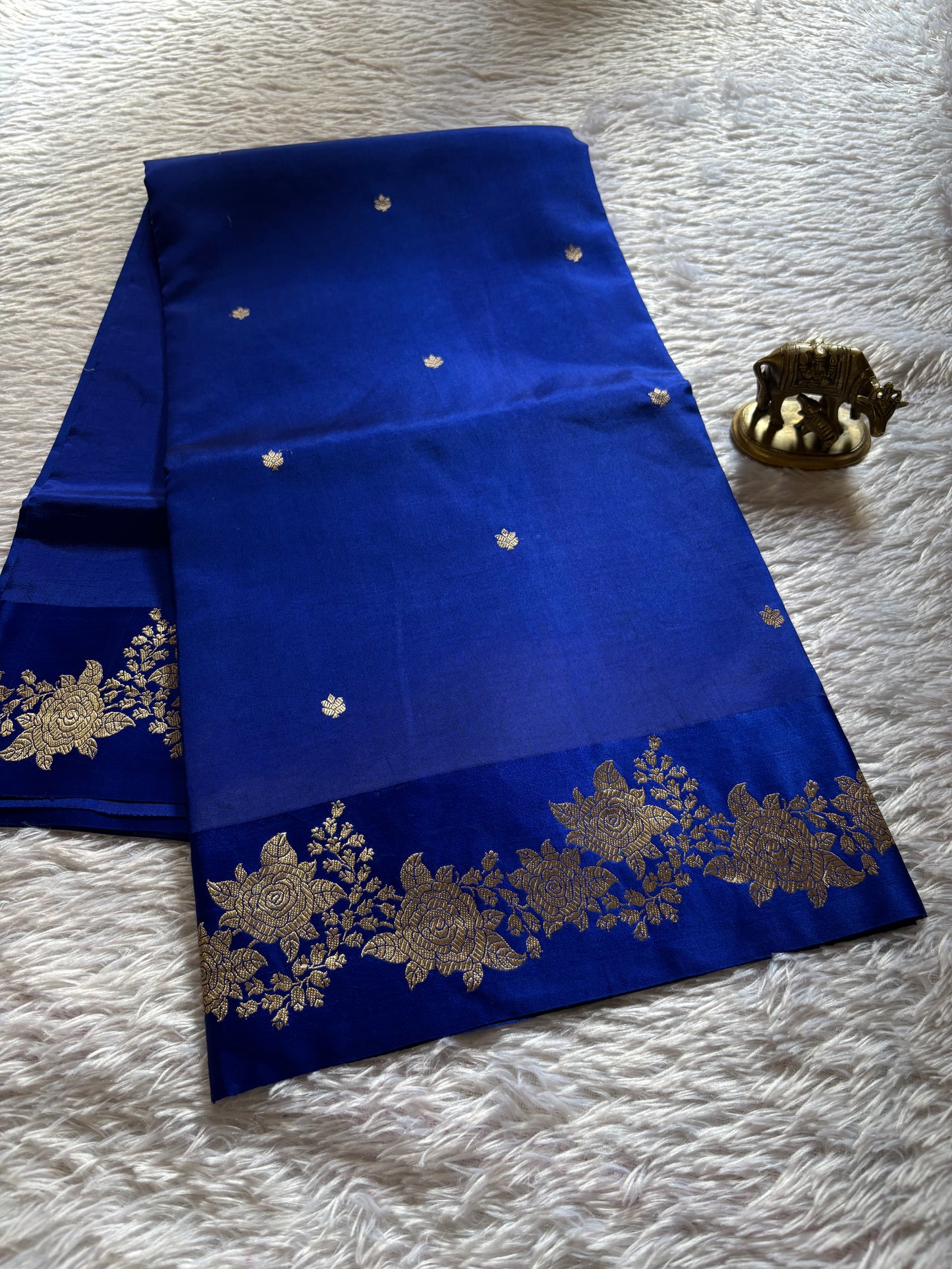 Anupama : Solid Royal blue