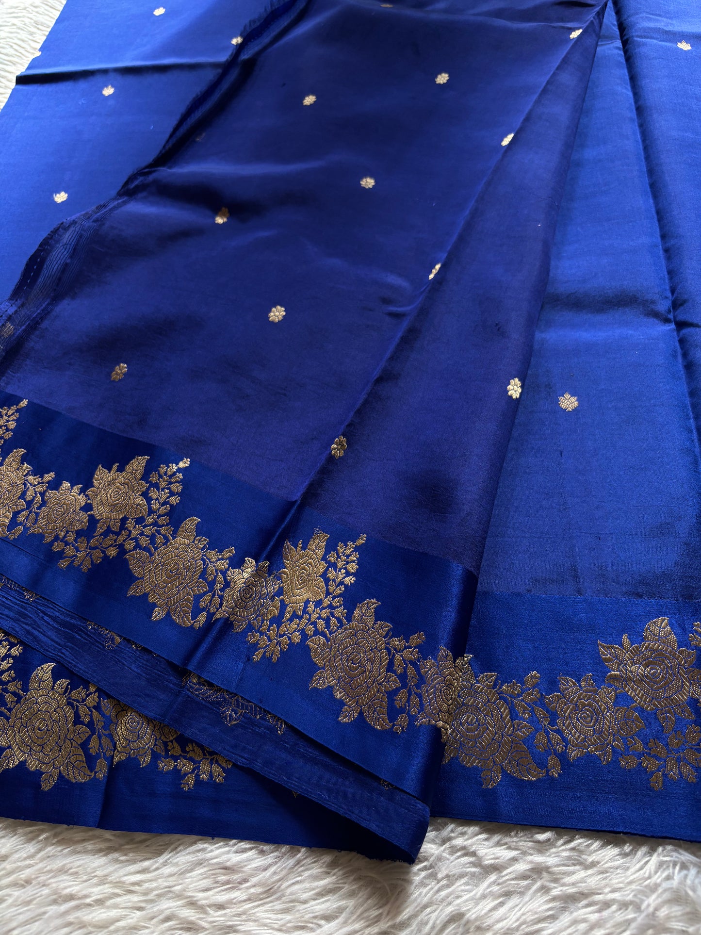 Anupama : Solid Royal blue
