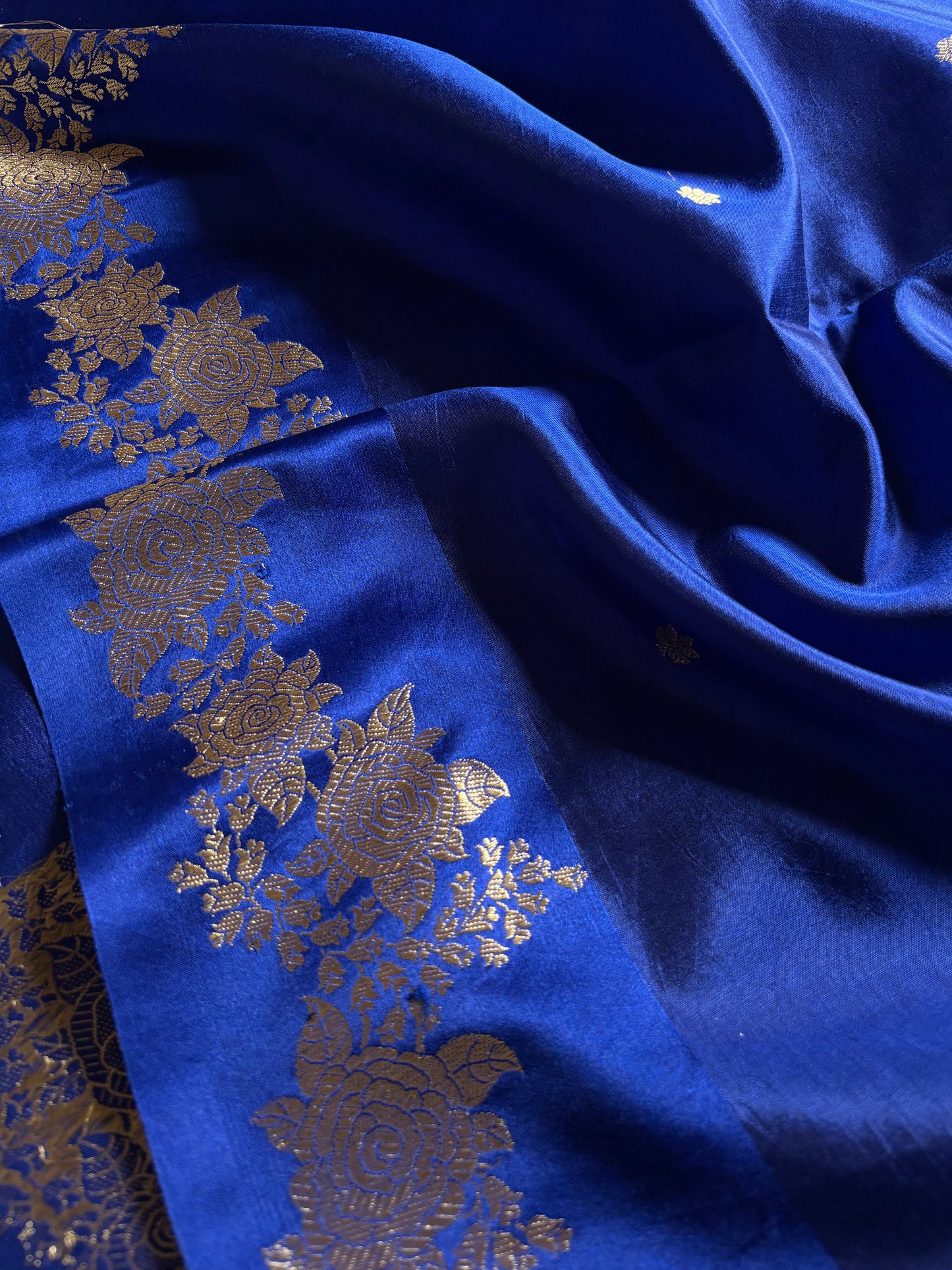 Anupama : Solid Royal blue
