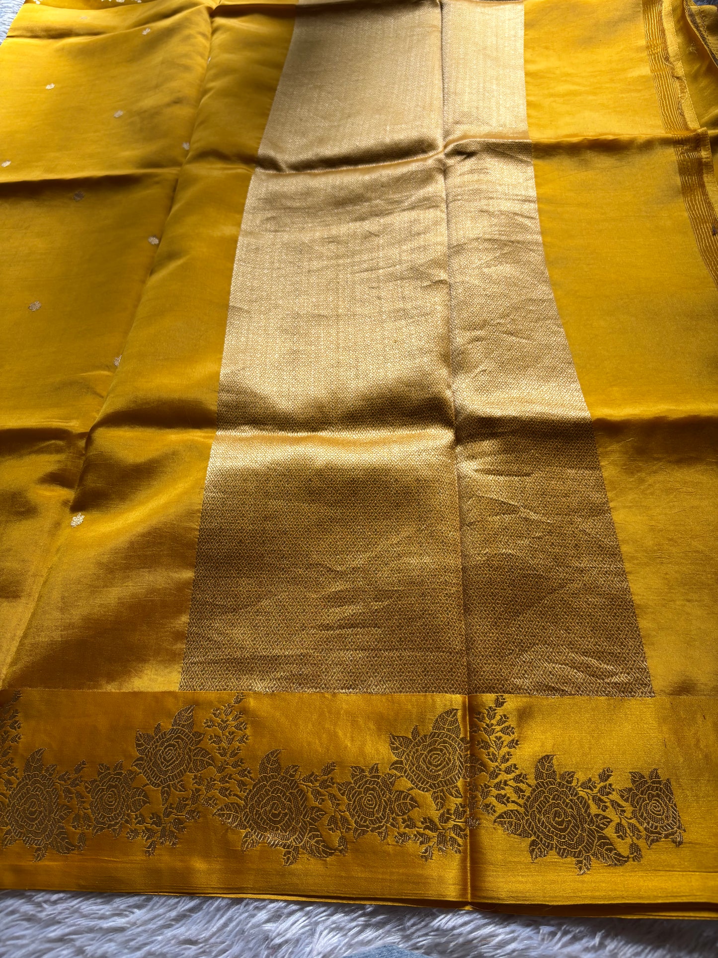 Anupama : Solid Golden yellow
