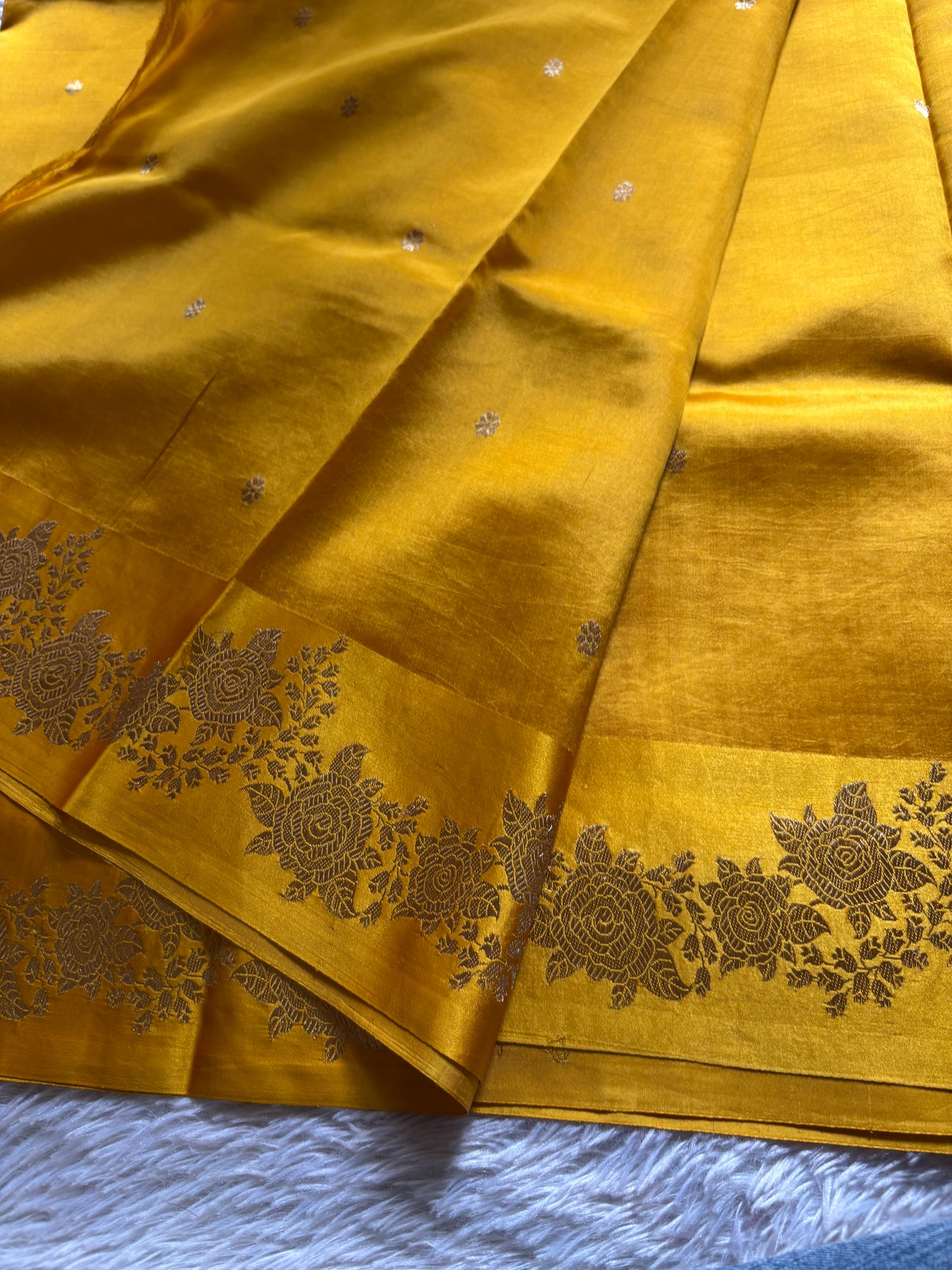Anupama : Solid Golden yellow