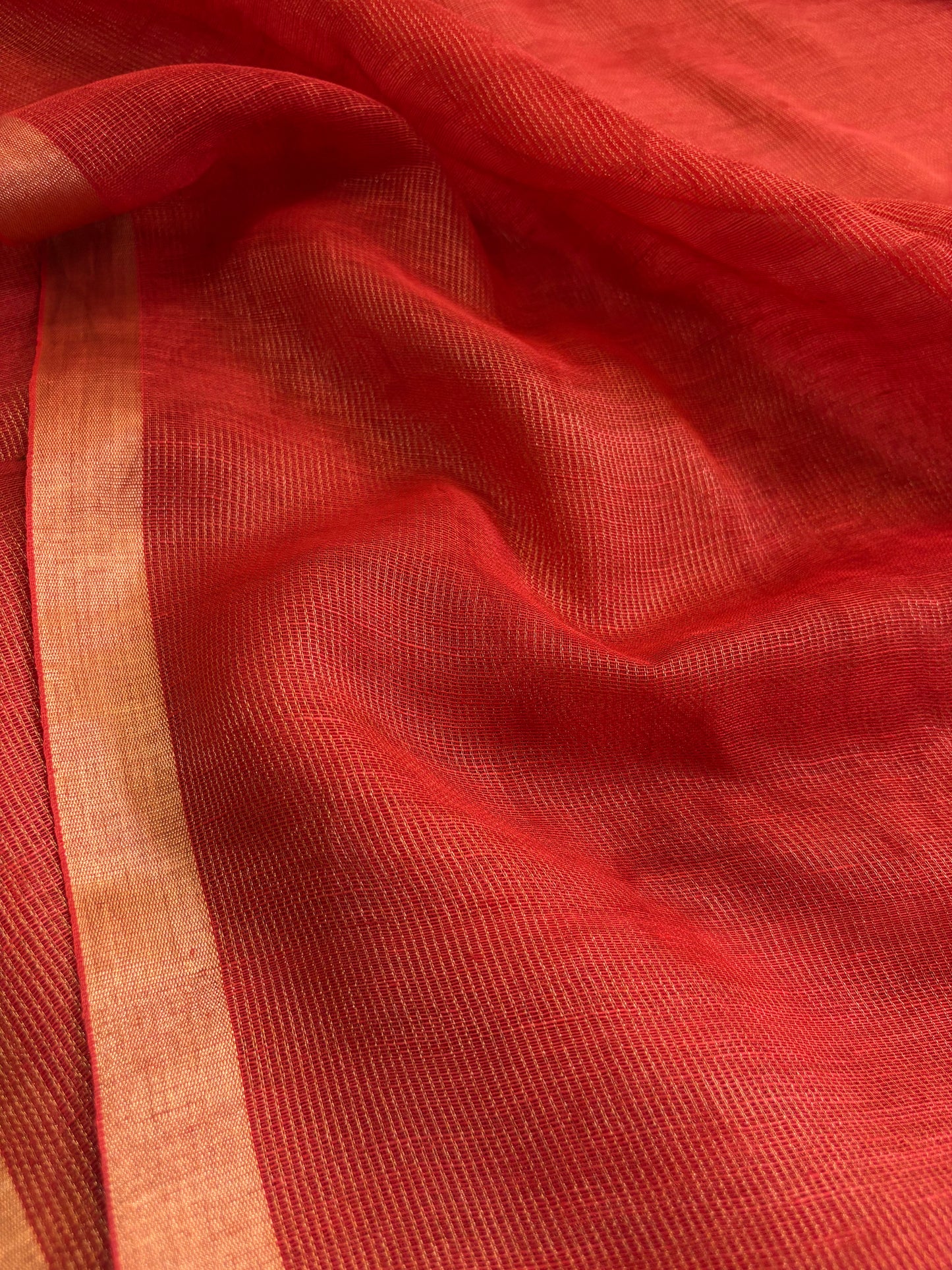 Jaaji : Solid Rust red