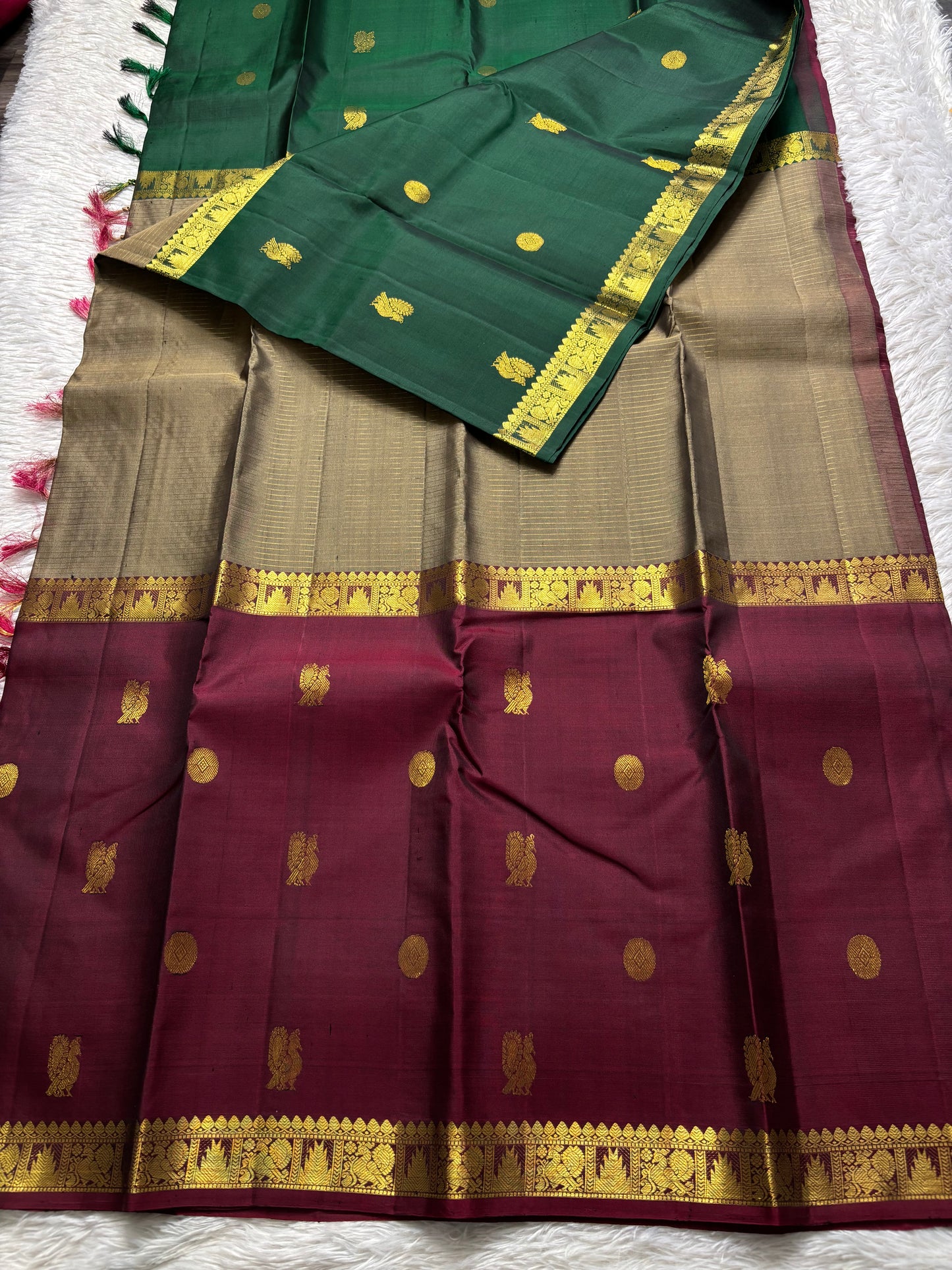Kankana (3D) : Bottle green-gold beige-maroon