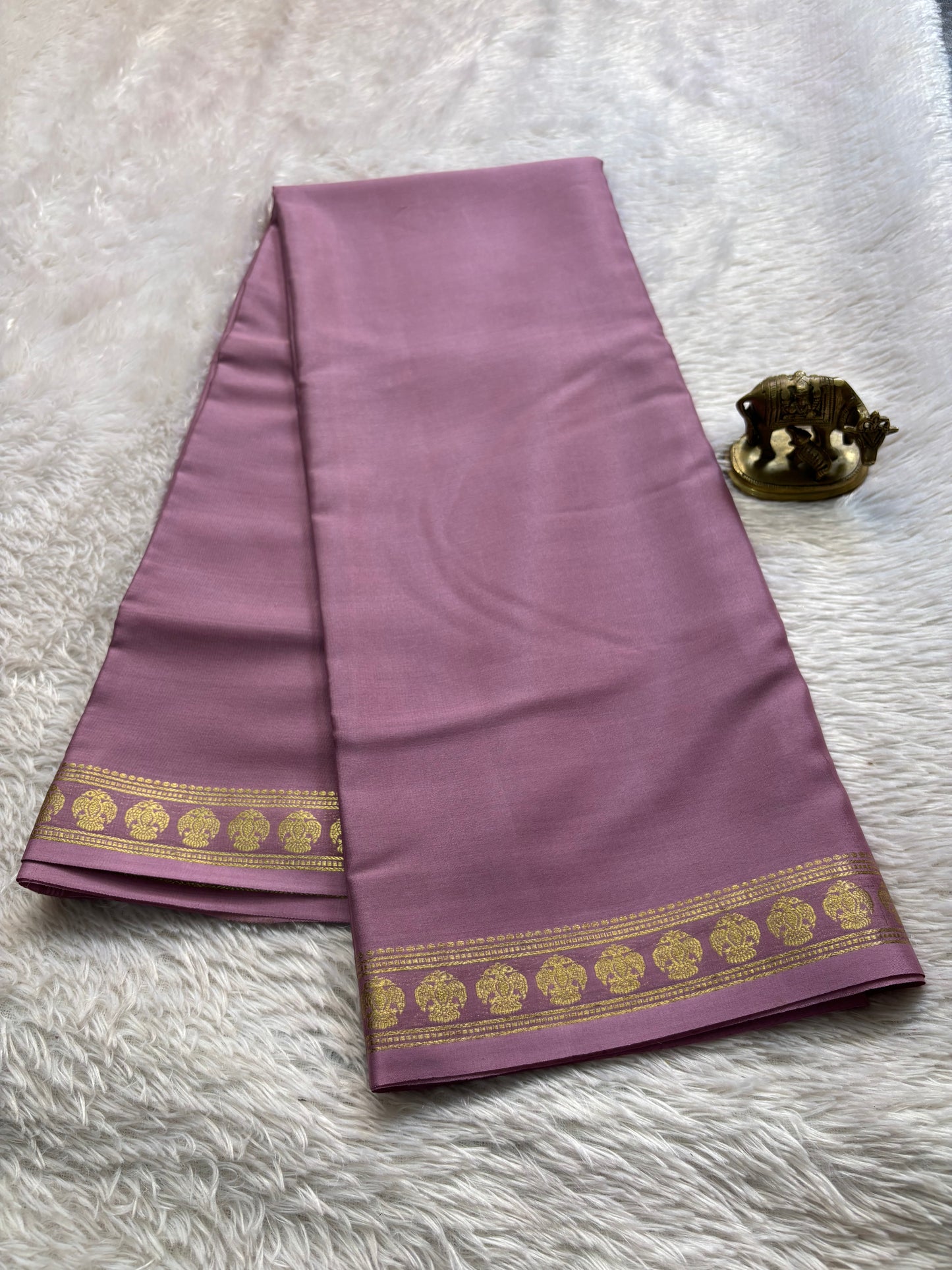Brunda : Solid Mauve