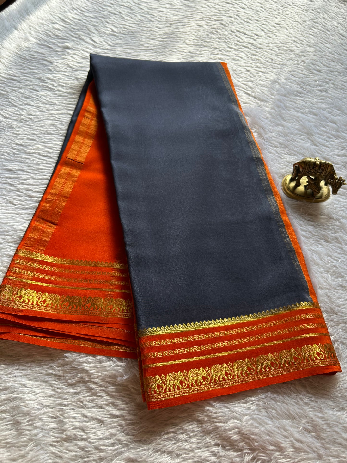 Eshwari (2D) : Black-orange