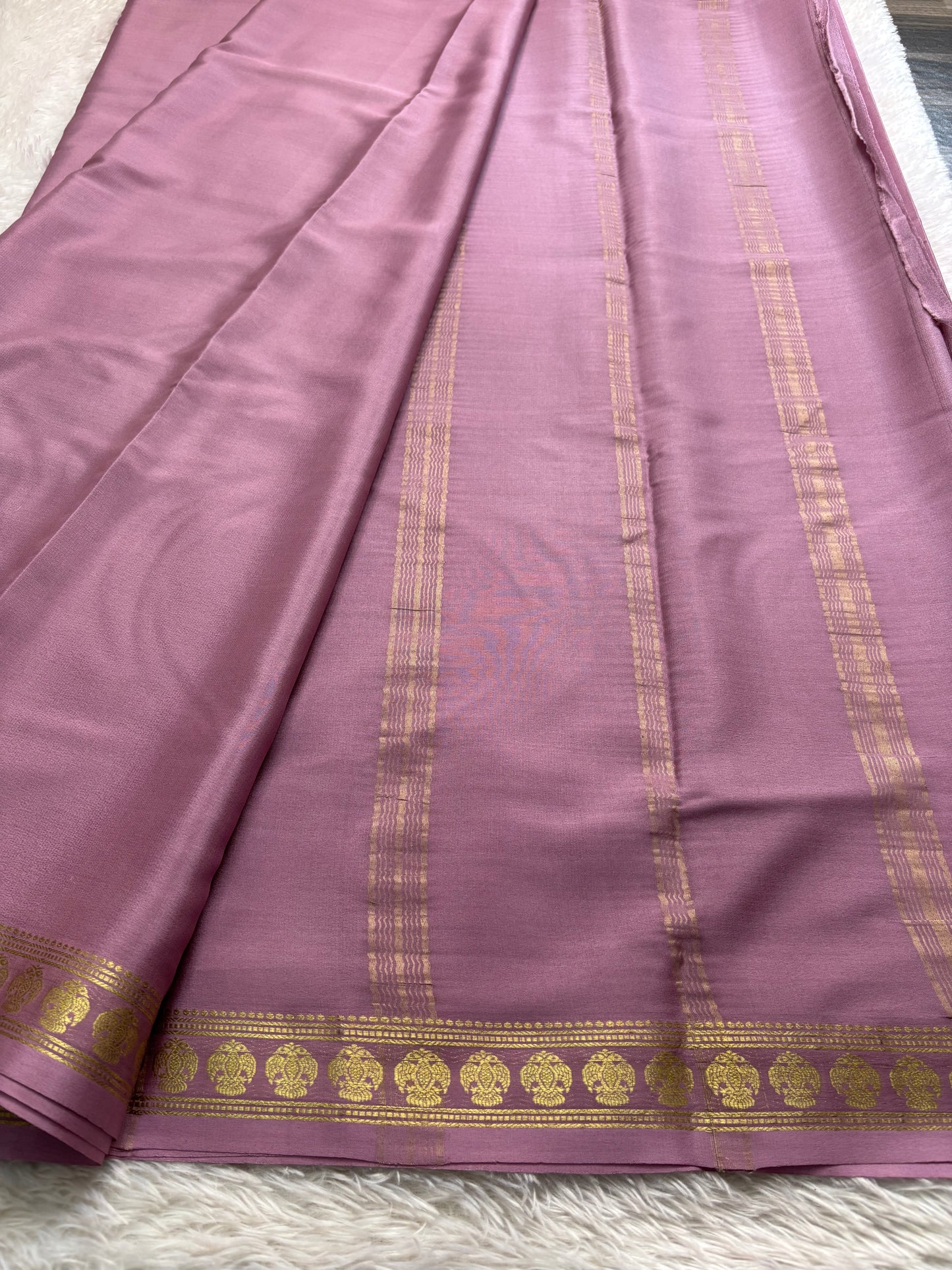 Brunda : Solid Mauve