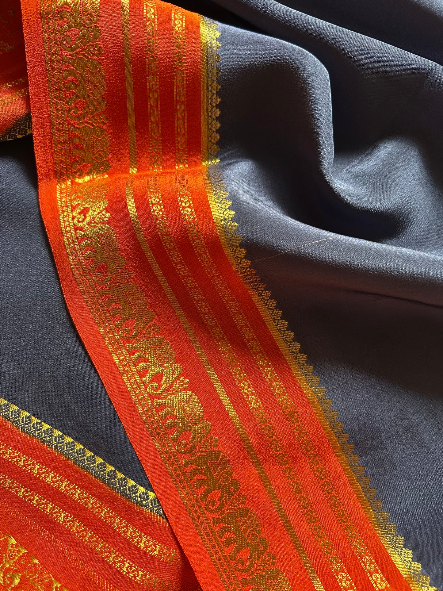 Eshwari (2D) : Black-orange