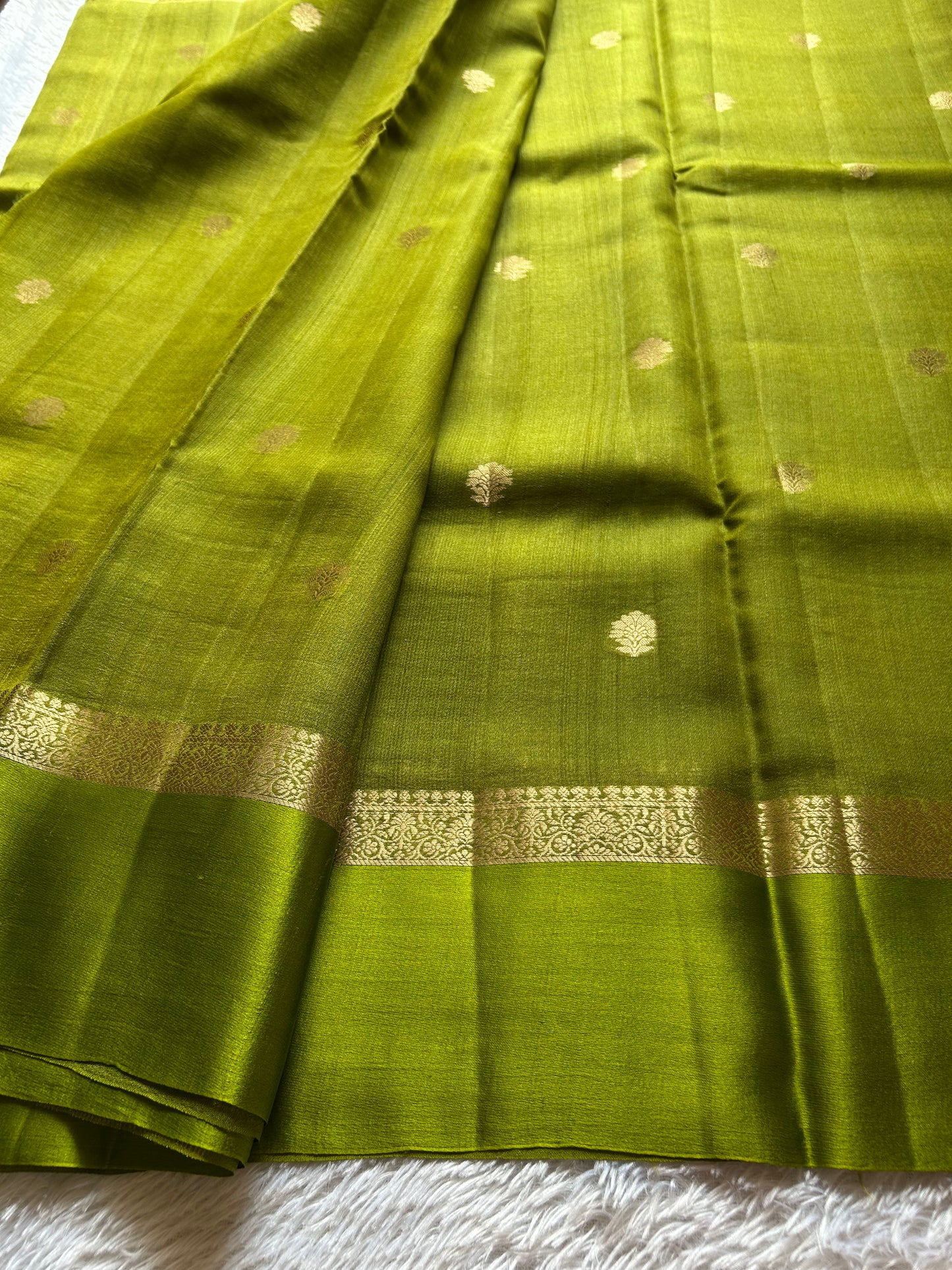 Sapna : Solid Olive