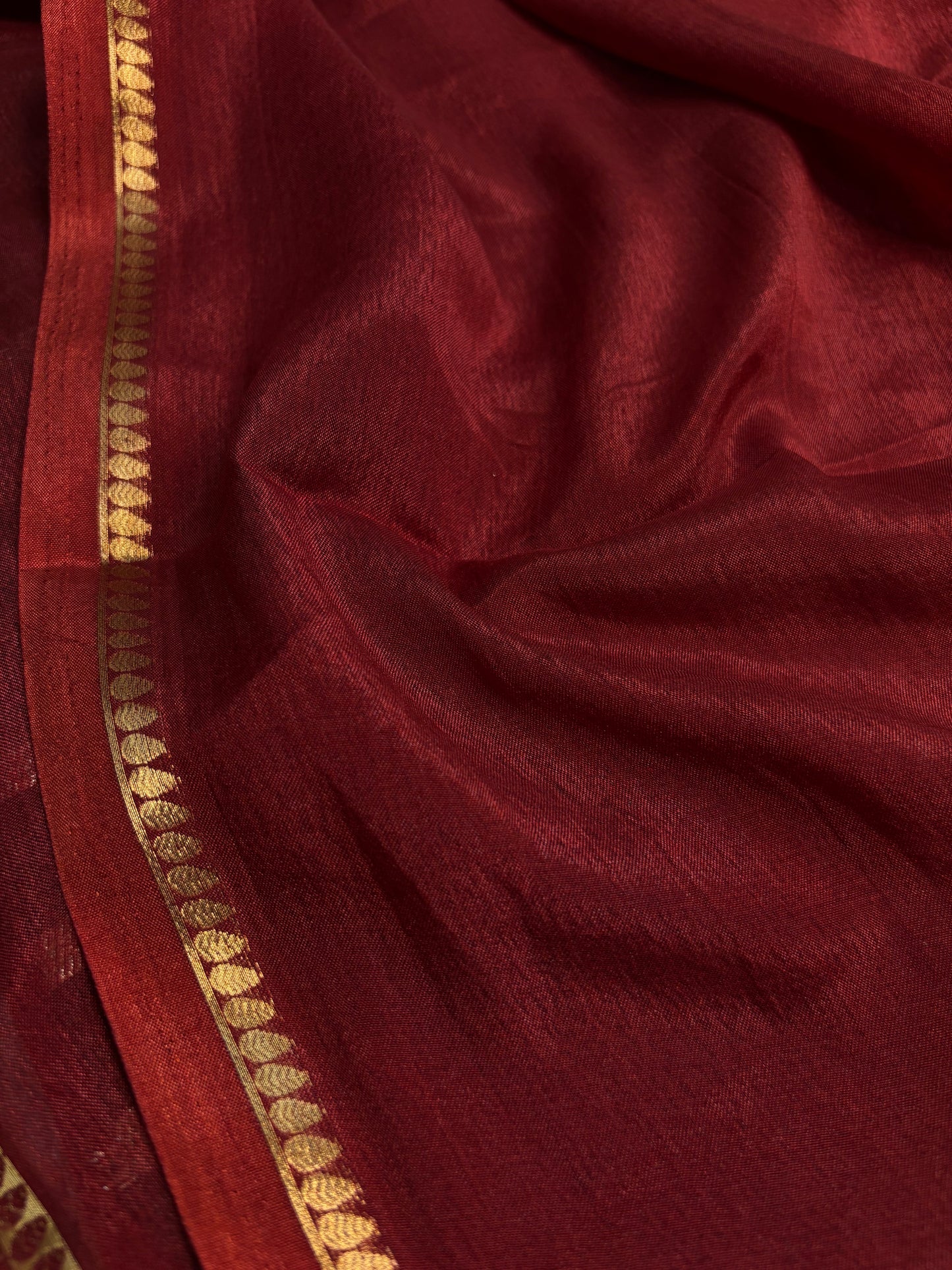 NYD123 : Solid Maroon