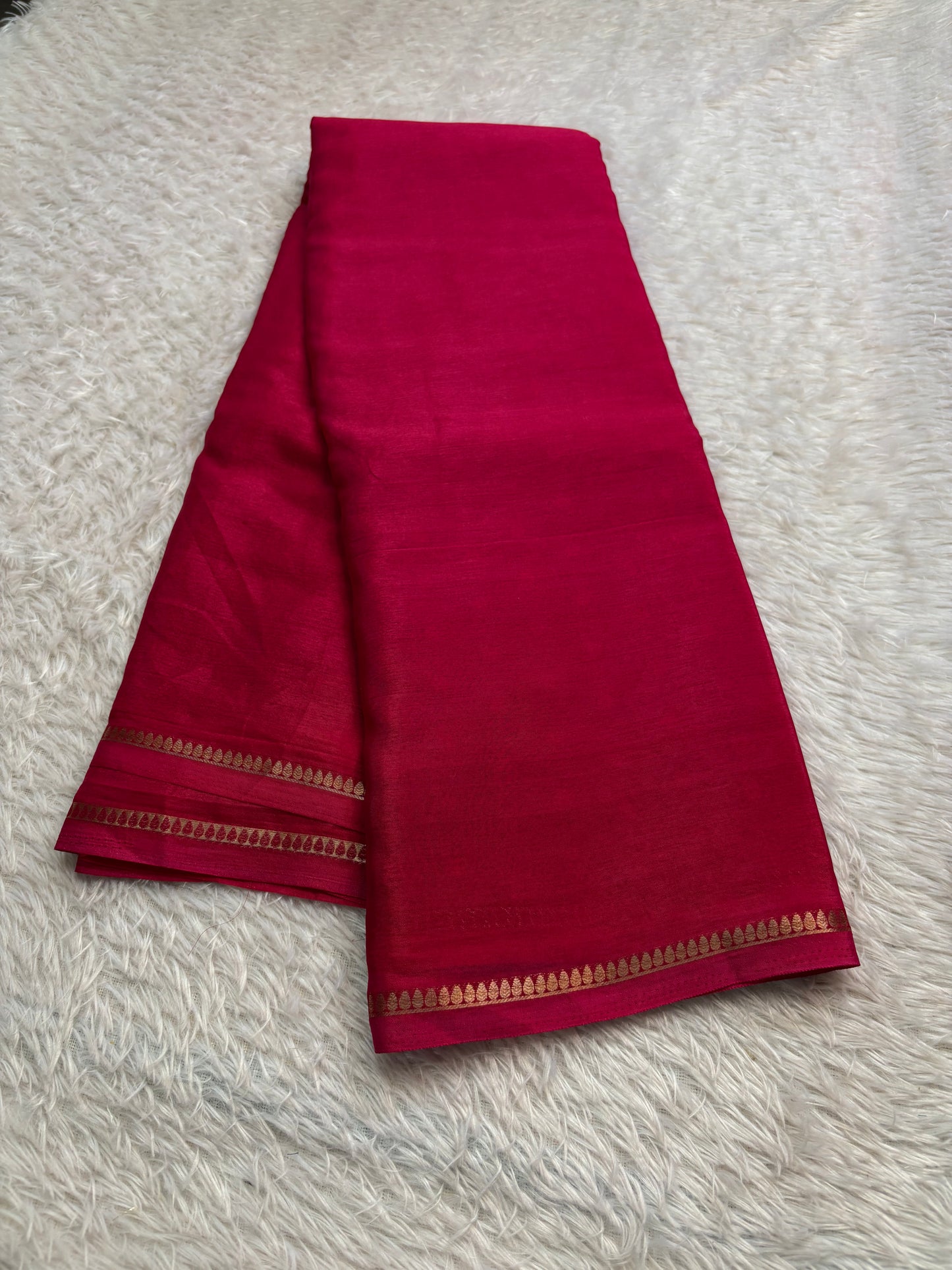 NYD123 : Solid Dark pink