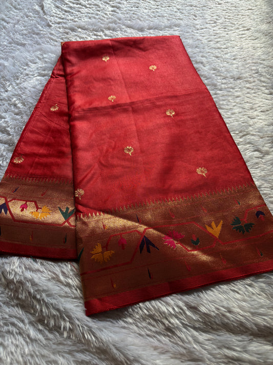 SS121 : Solid Red