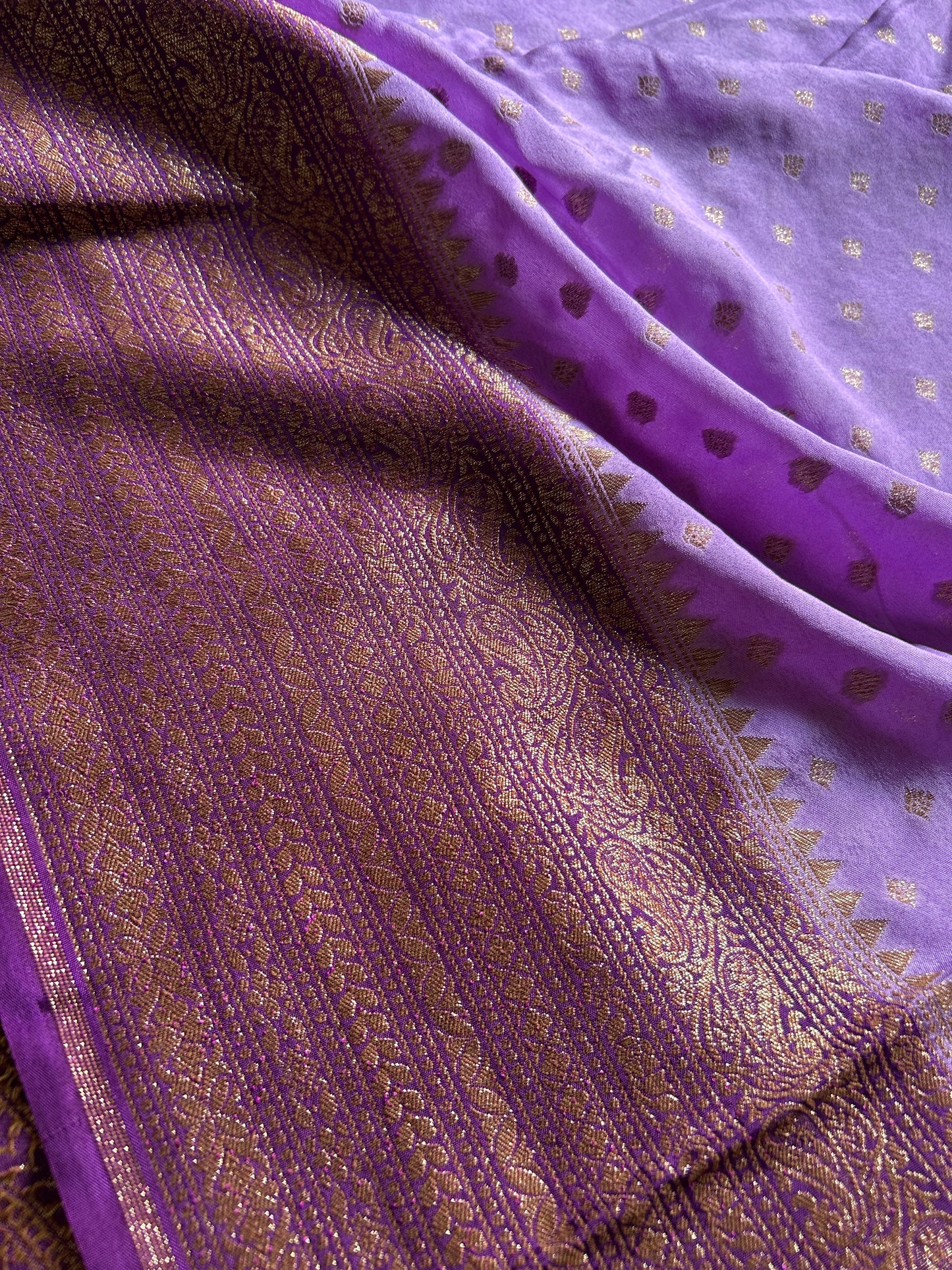 SCB04 (2D) : Lavender-purple
