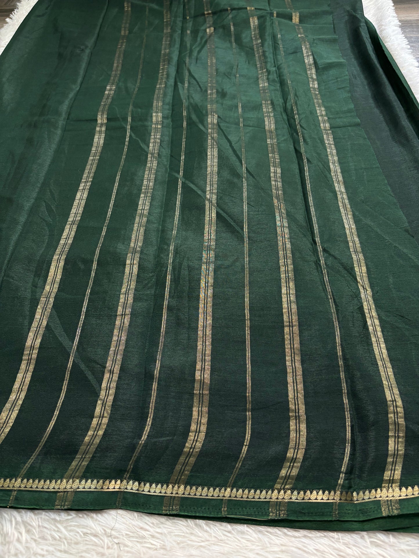 NYD123 : Solid Dark green