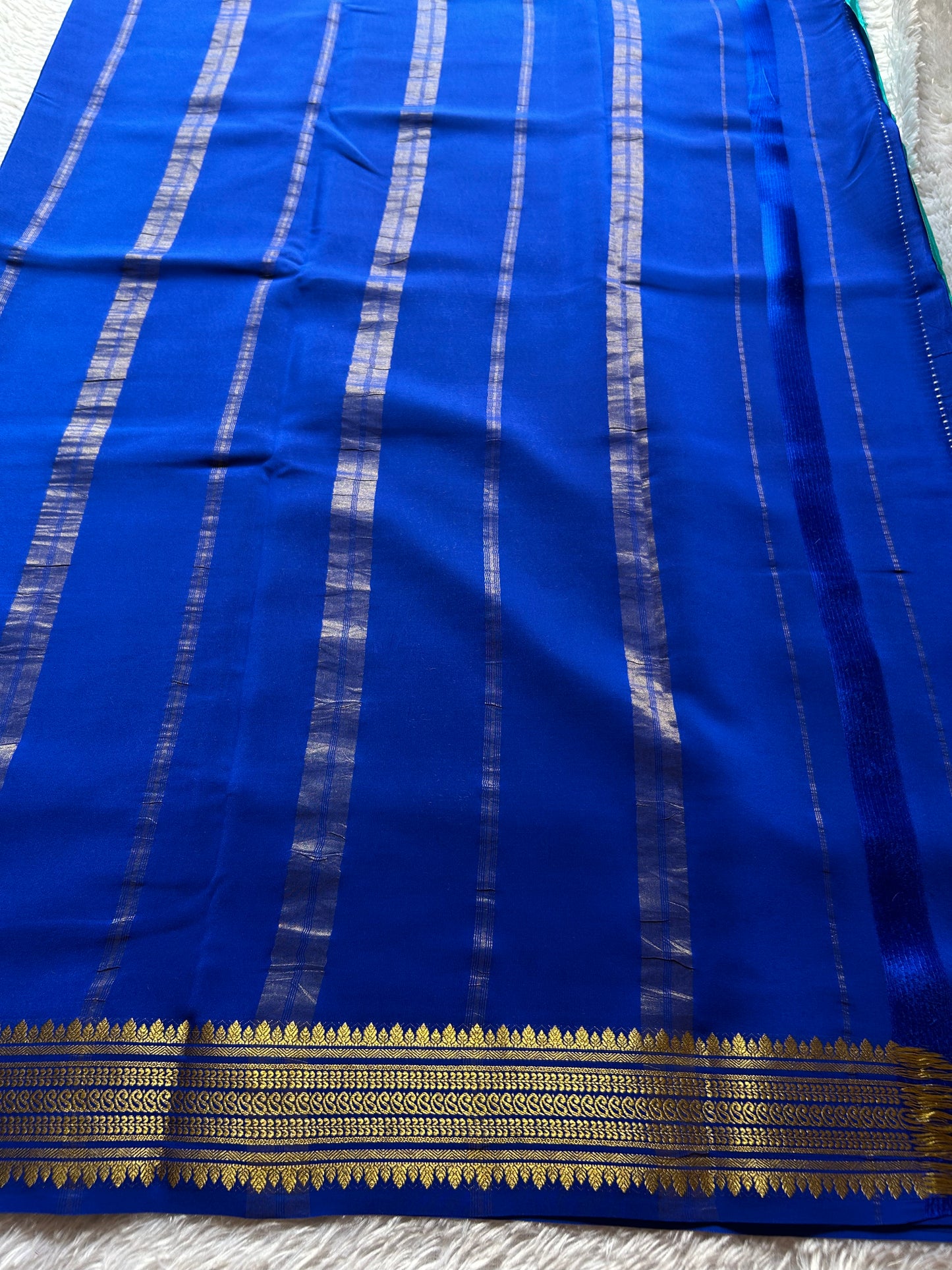 Komala (2D) : Sea blue-royal blue