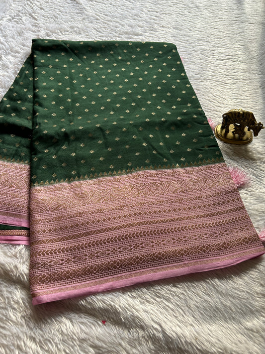 SCB04 (2D) : Dark green-baby pink