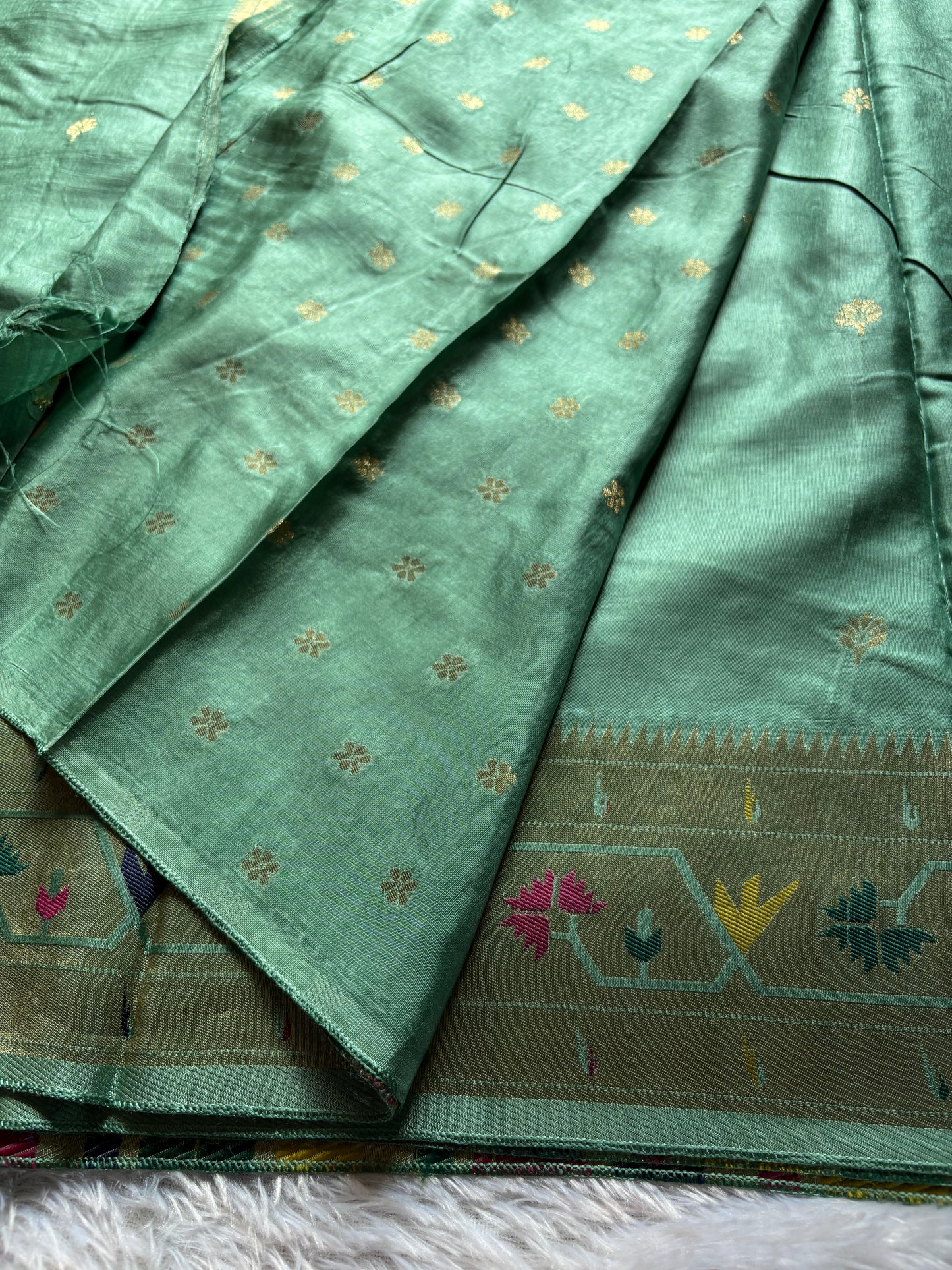 SS121 : Solid Sea green