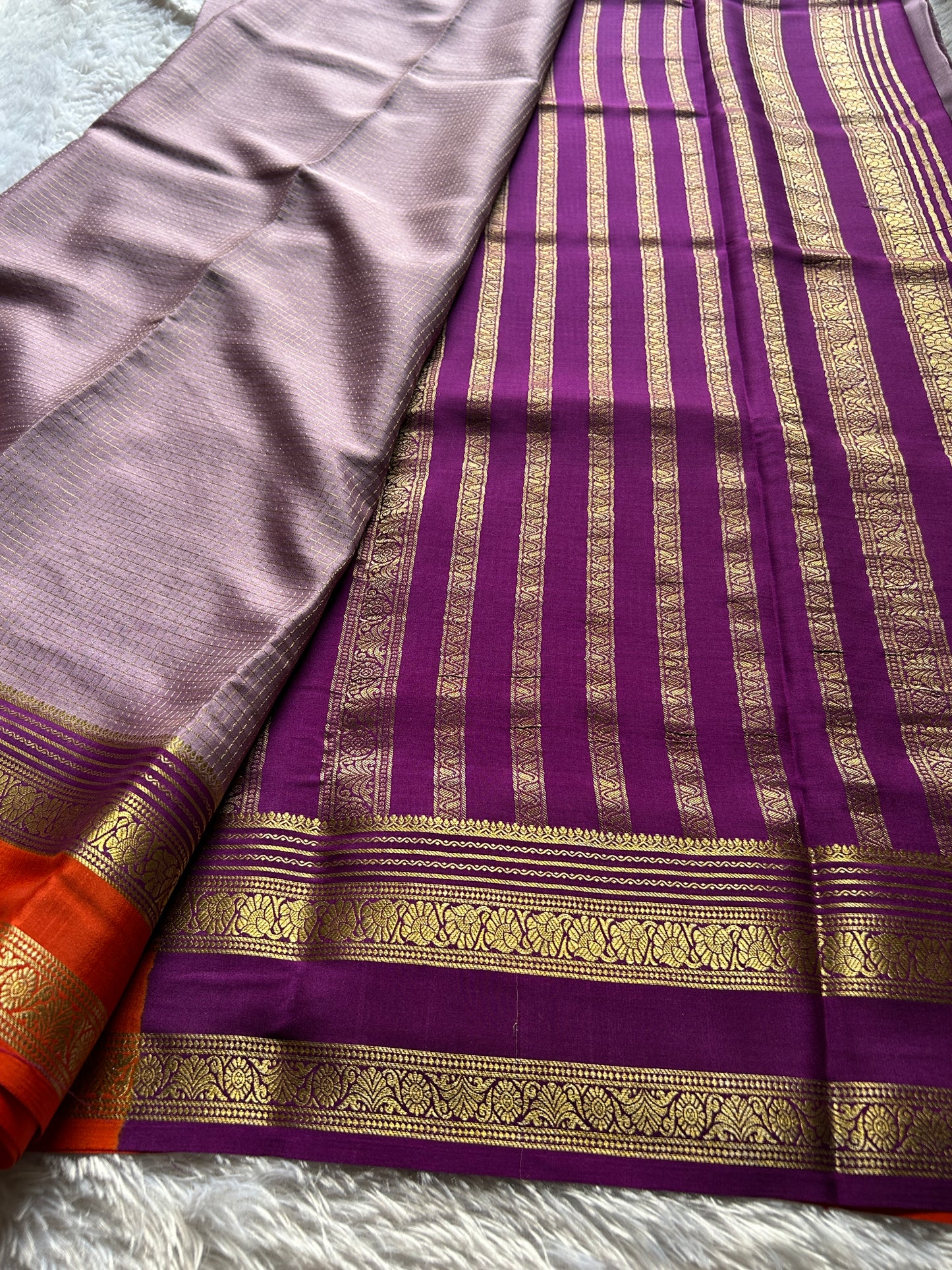 Gayatri (3D) : Mauve-purple-orange