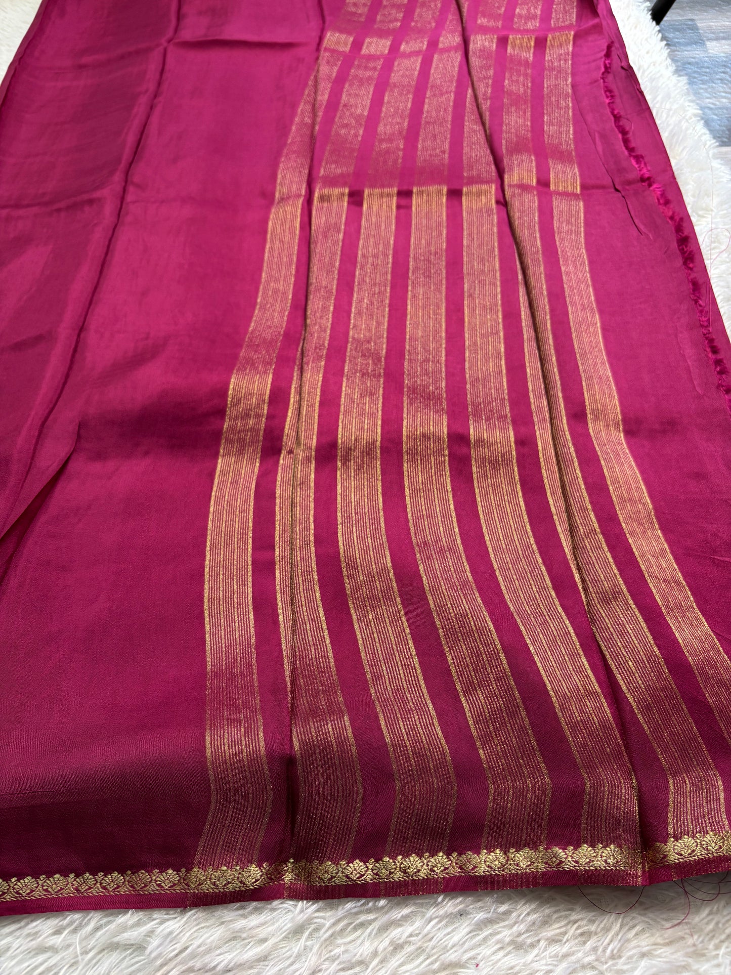 NYD124 : Solid Fuchsia pink