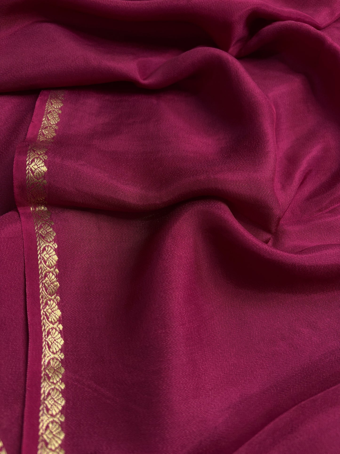 NYD124 : Solid Fuchsia pink