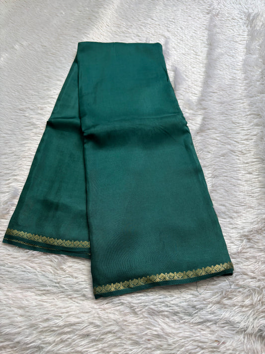 NYD124 : Solid Peacock green