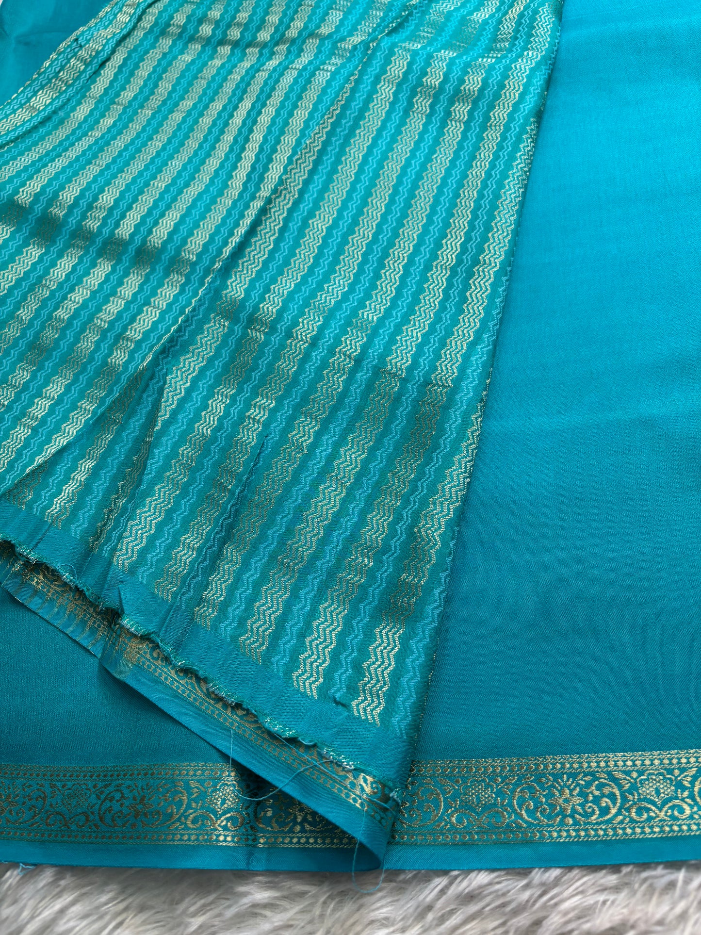 NYD126 : Solid Ananda blue