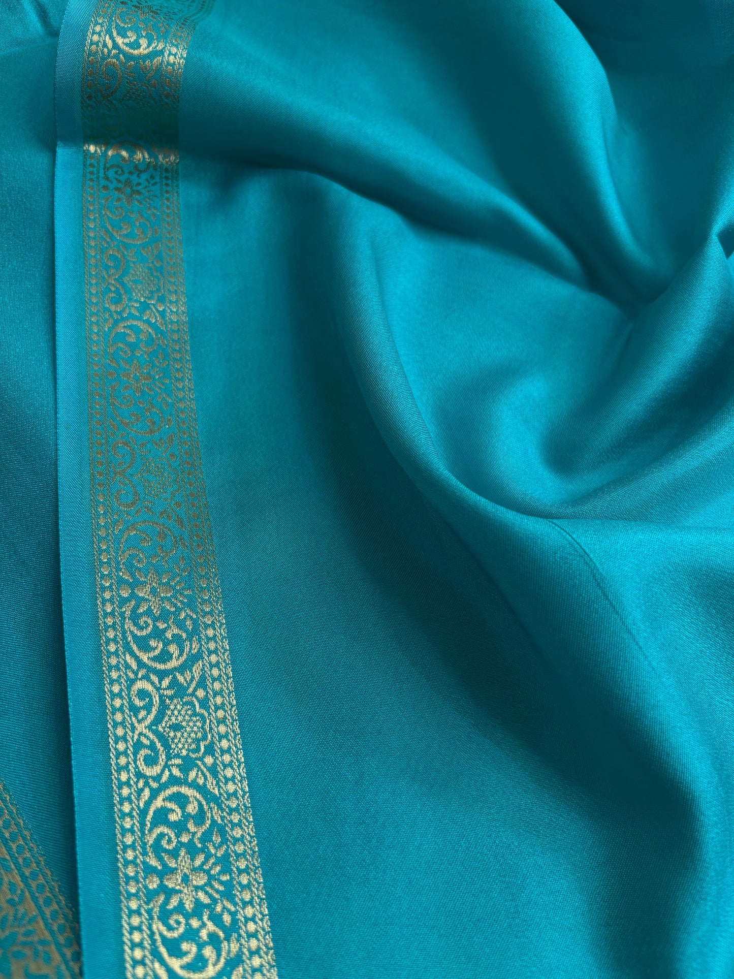 NYD126 : Solid Ananda blue