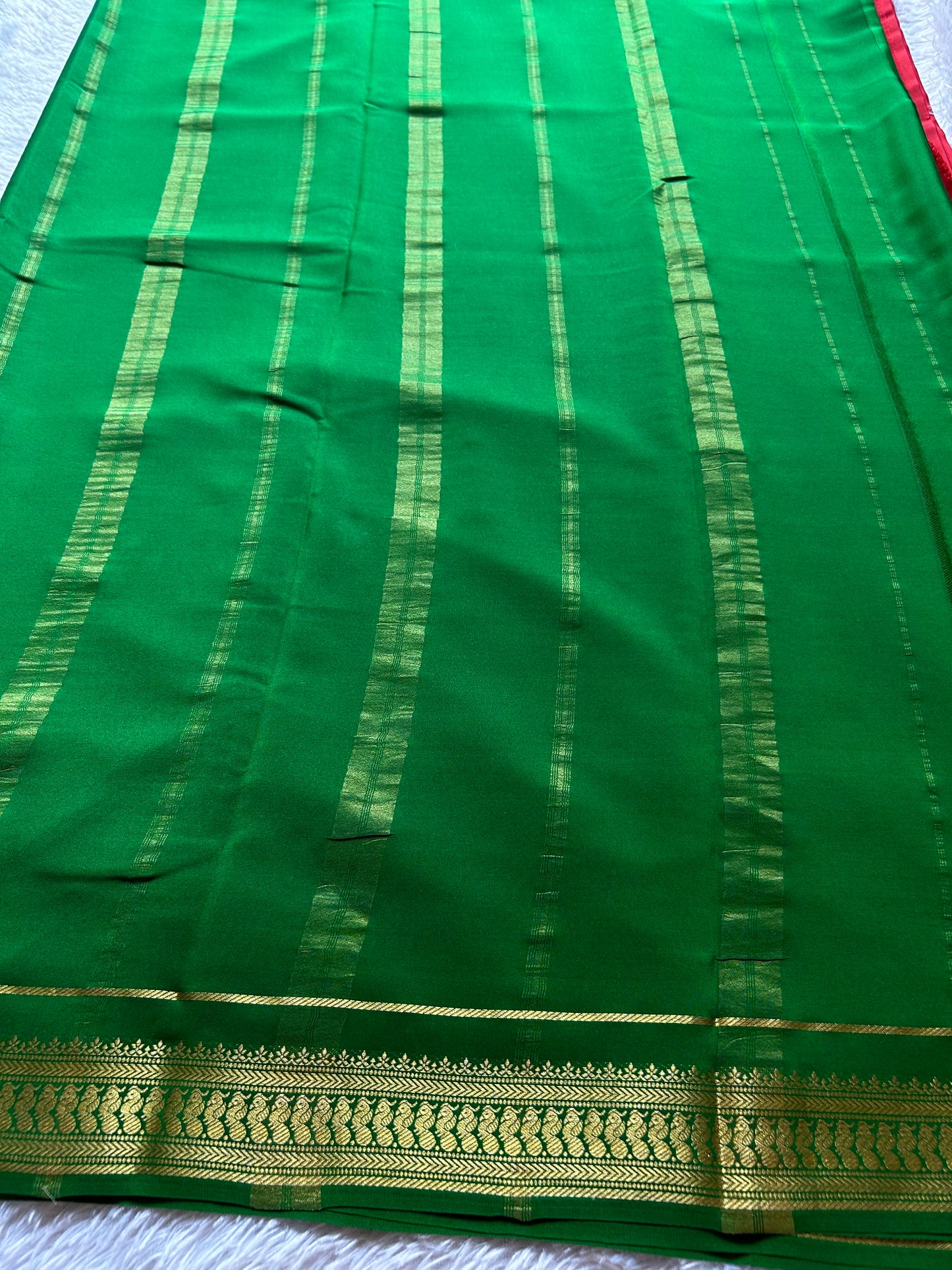 Mayuri (2D) : Red-green