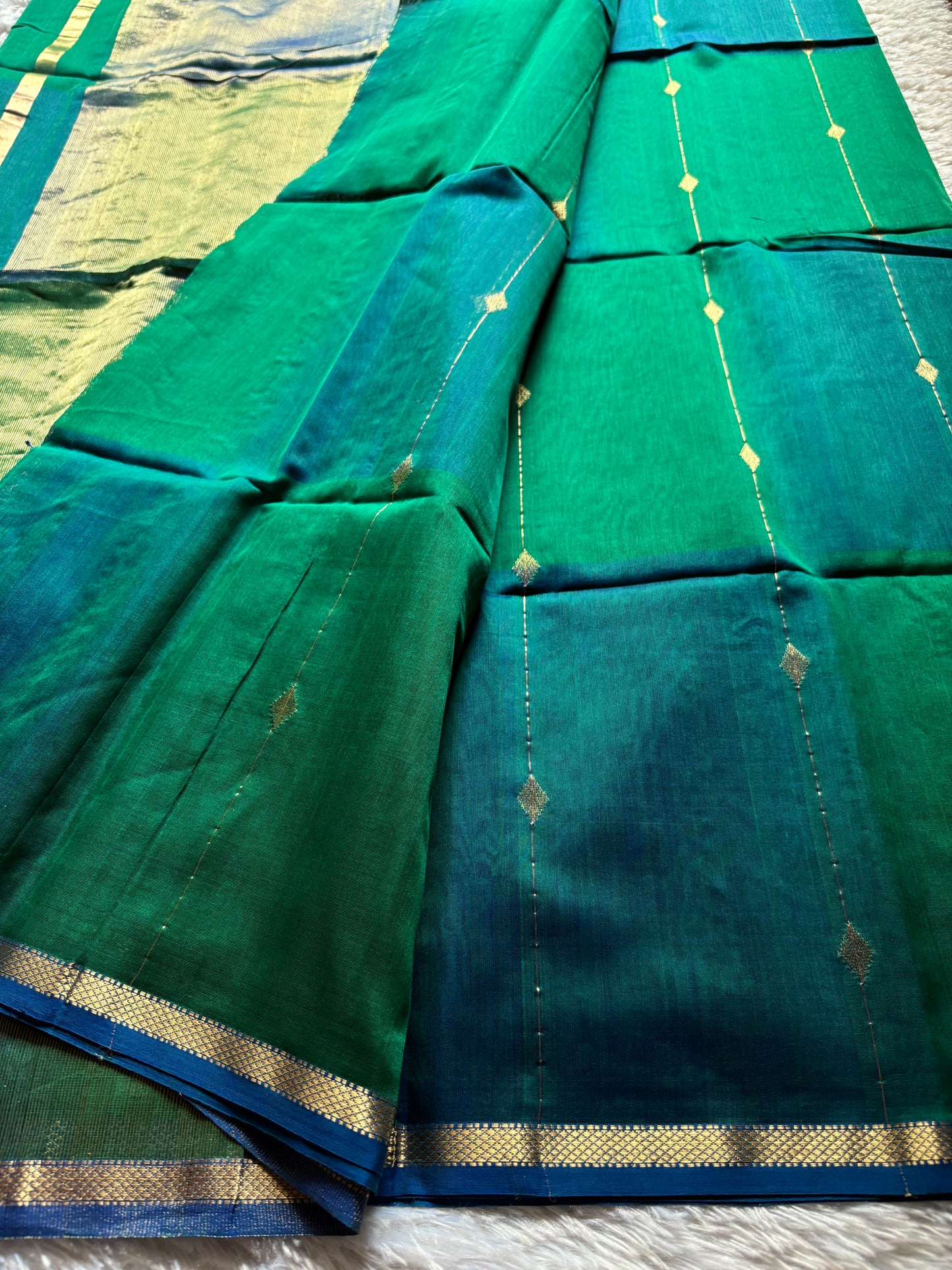 Chandini : Solid Peacock green