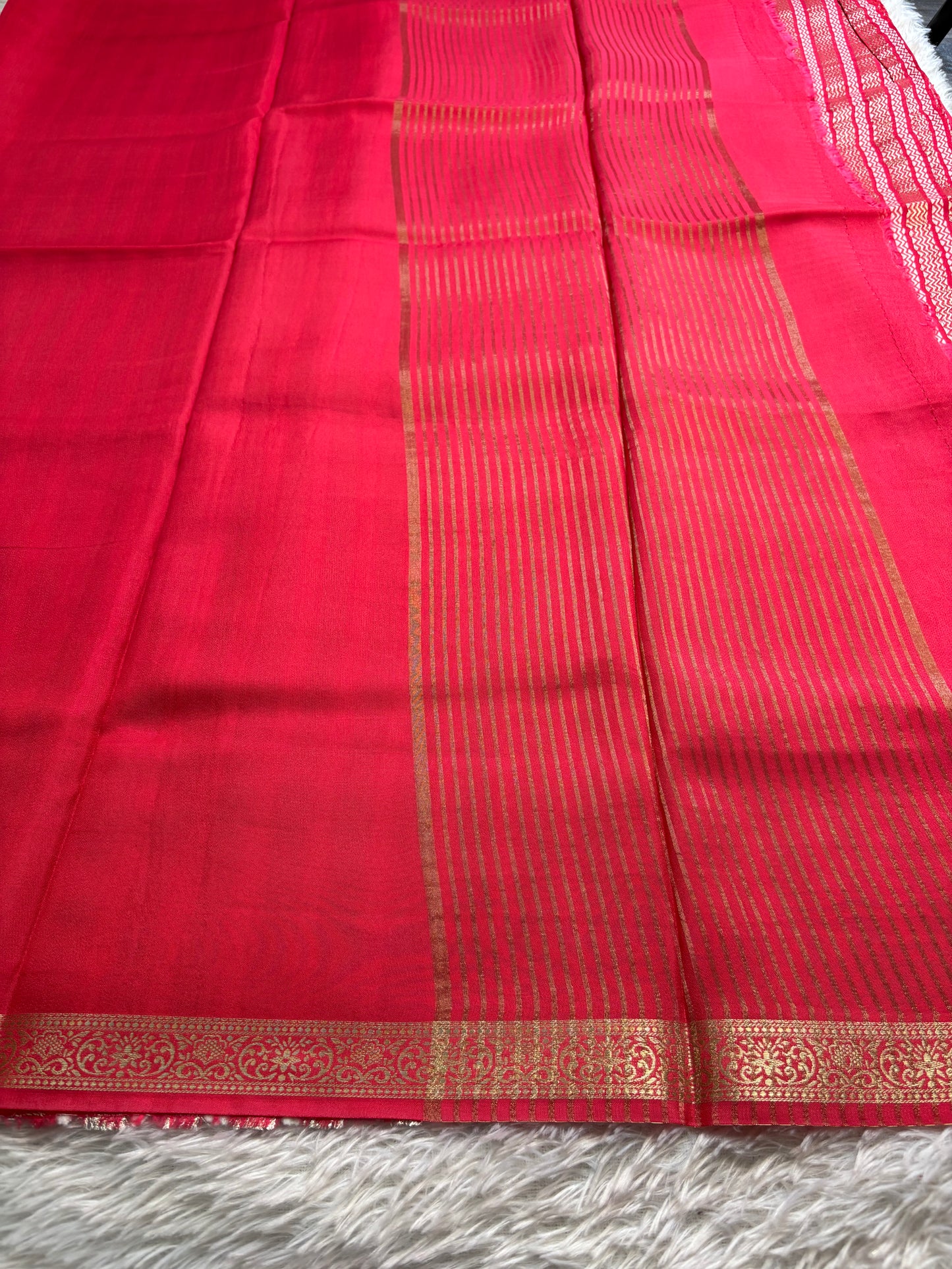 NYD126 : Solid Pinkish red