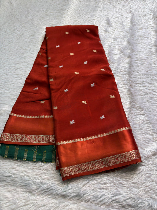 NYD129 : Solid Rust red